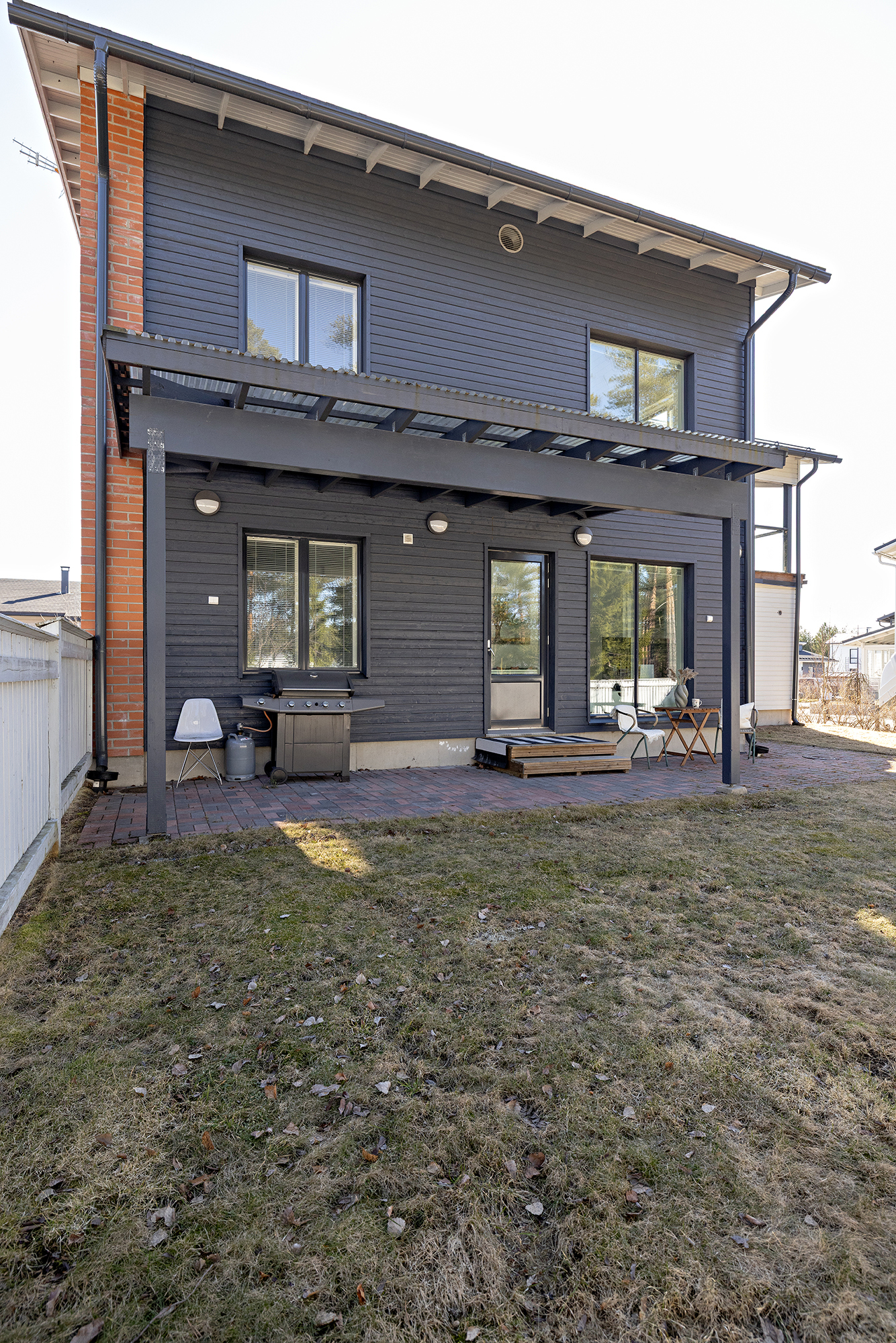 Mäkihypyntie 10, Oulu