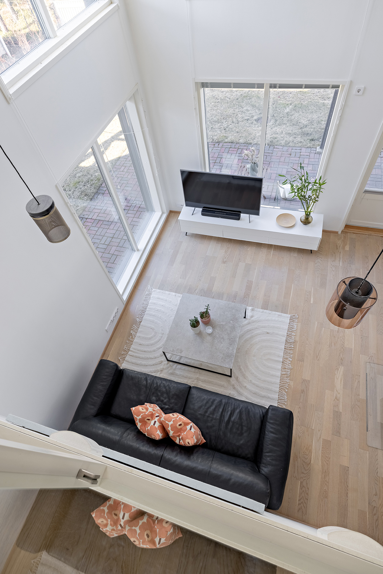 Mäkihypyntie 10, Oulu