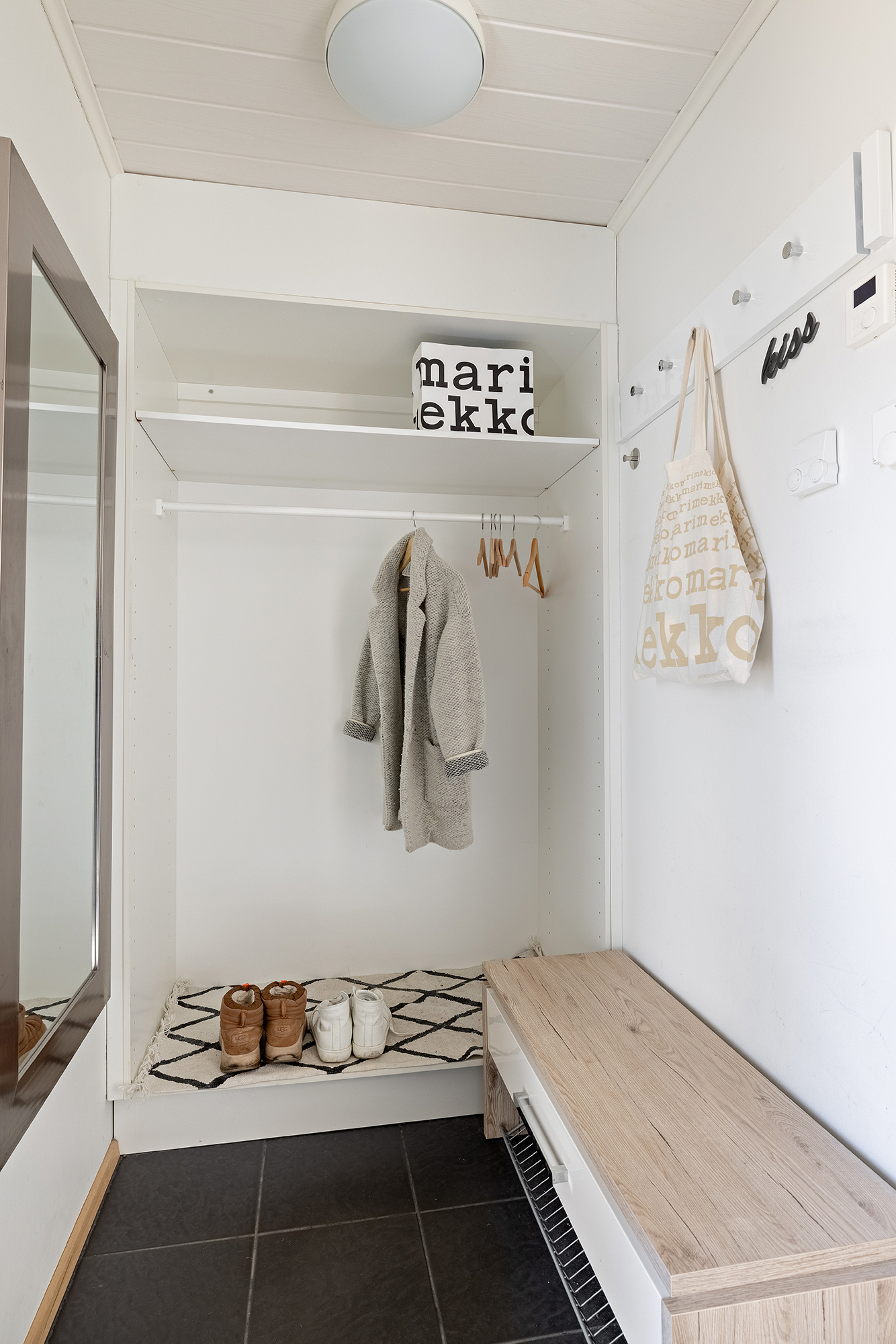 Mäkihypyntie 10, Oulu