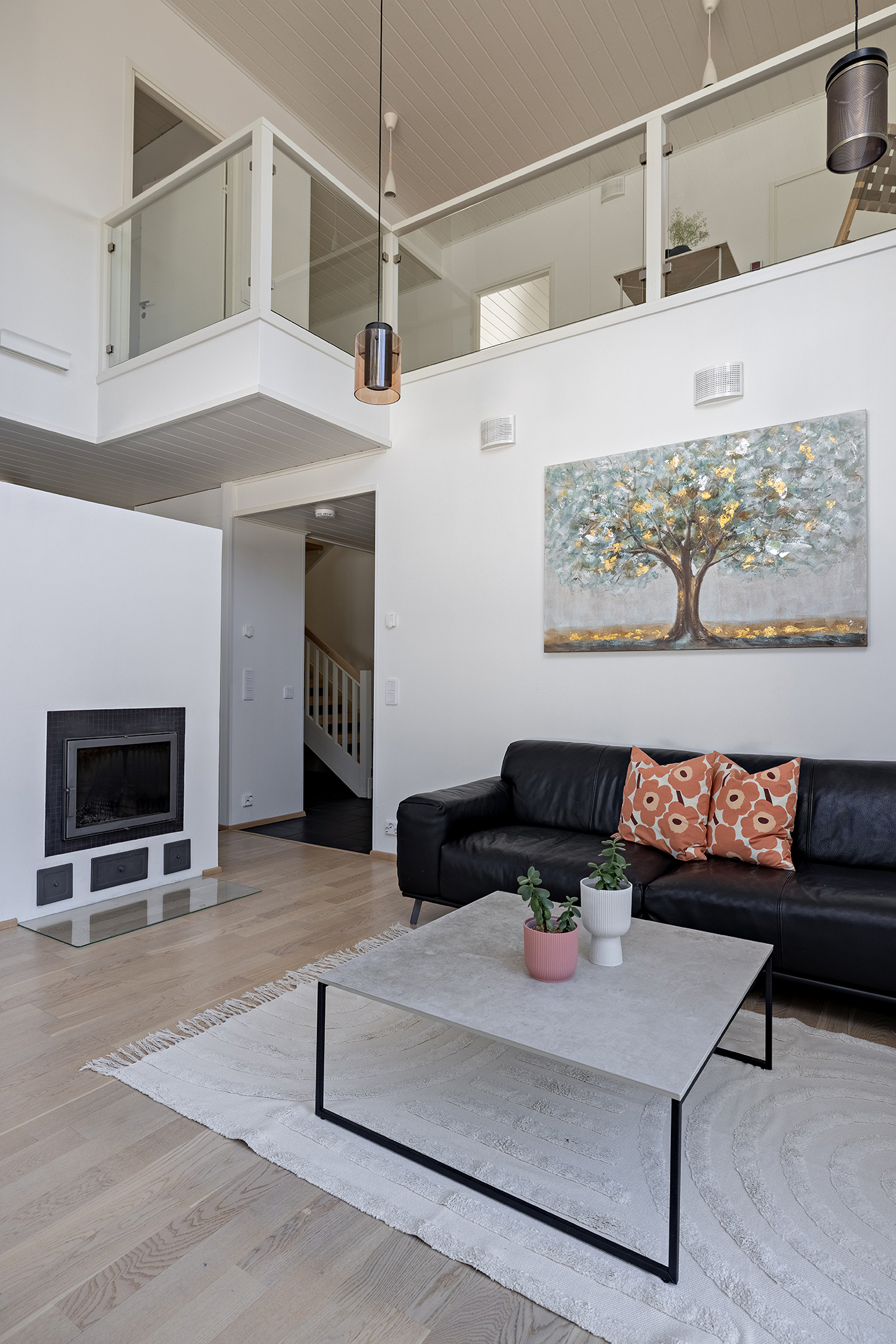 Mäkihypyntie 10, Oulu