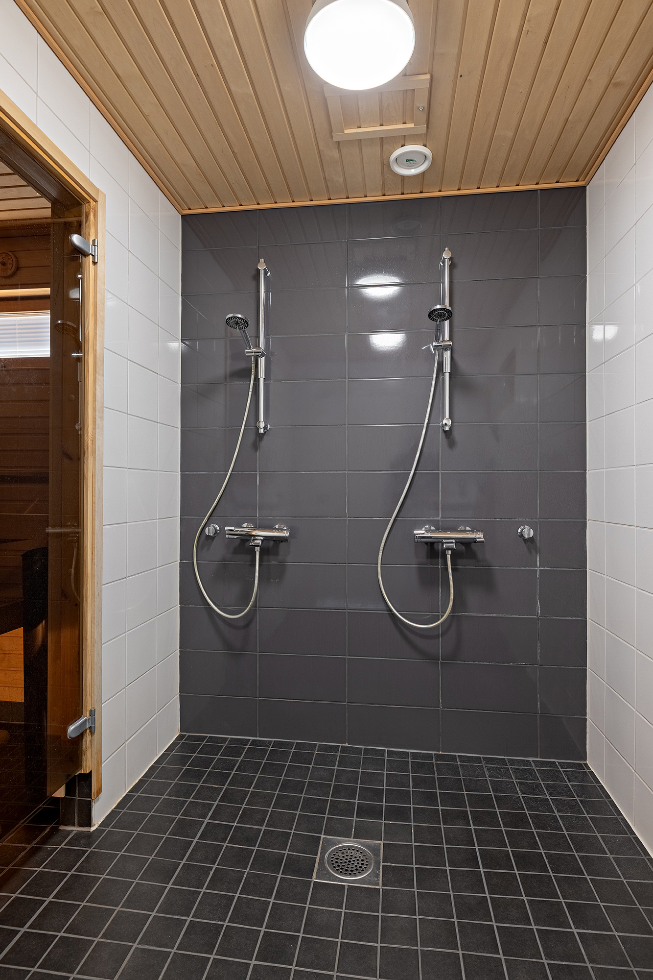 Mäkihypyntie 10, Oulu