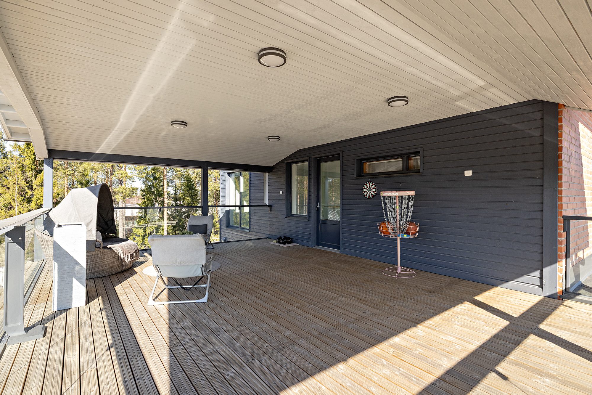 Mäkihypyntie 10, Oulu