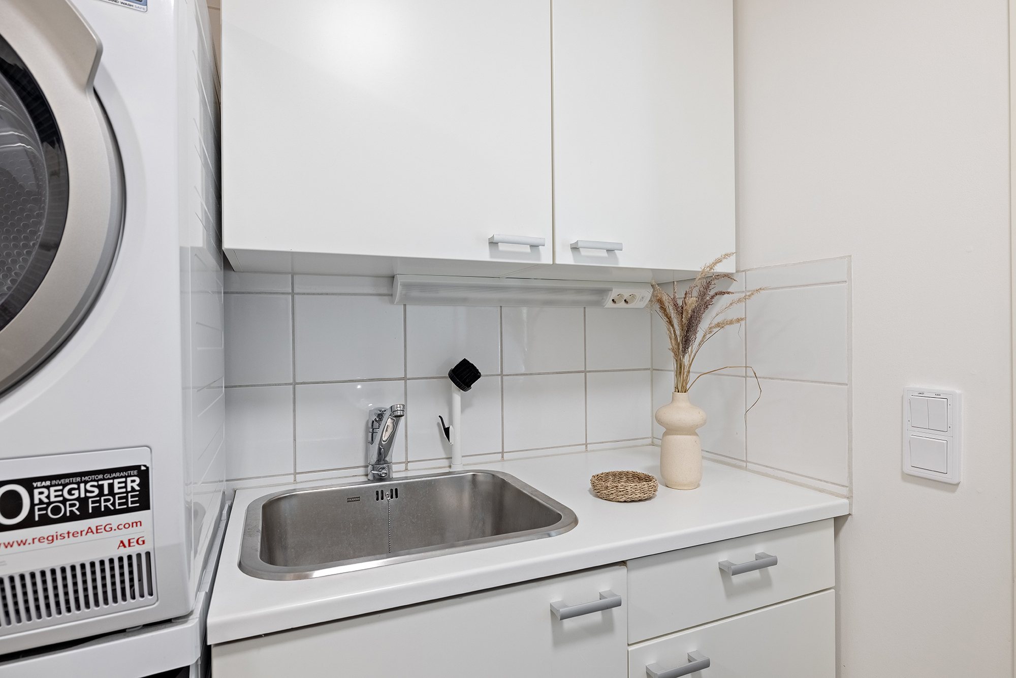 Mäkihypyntie 10, Oulu