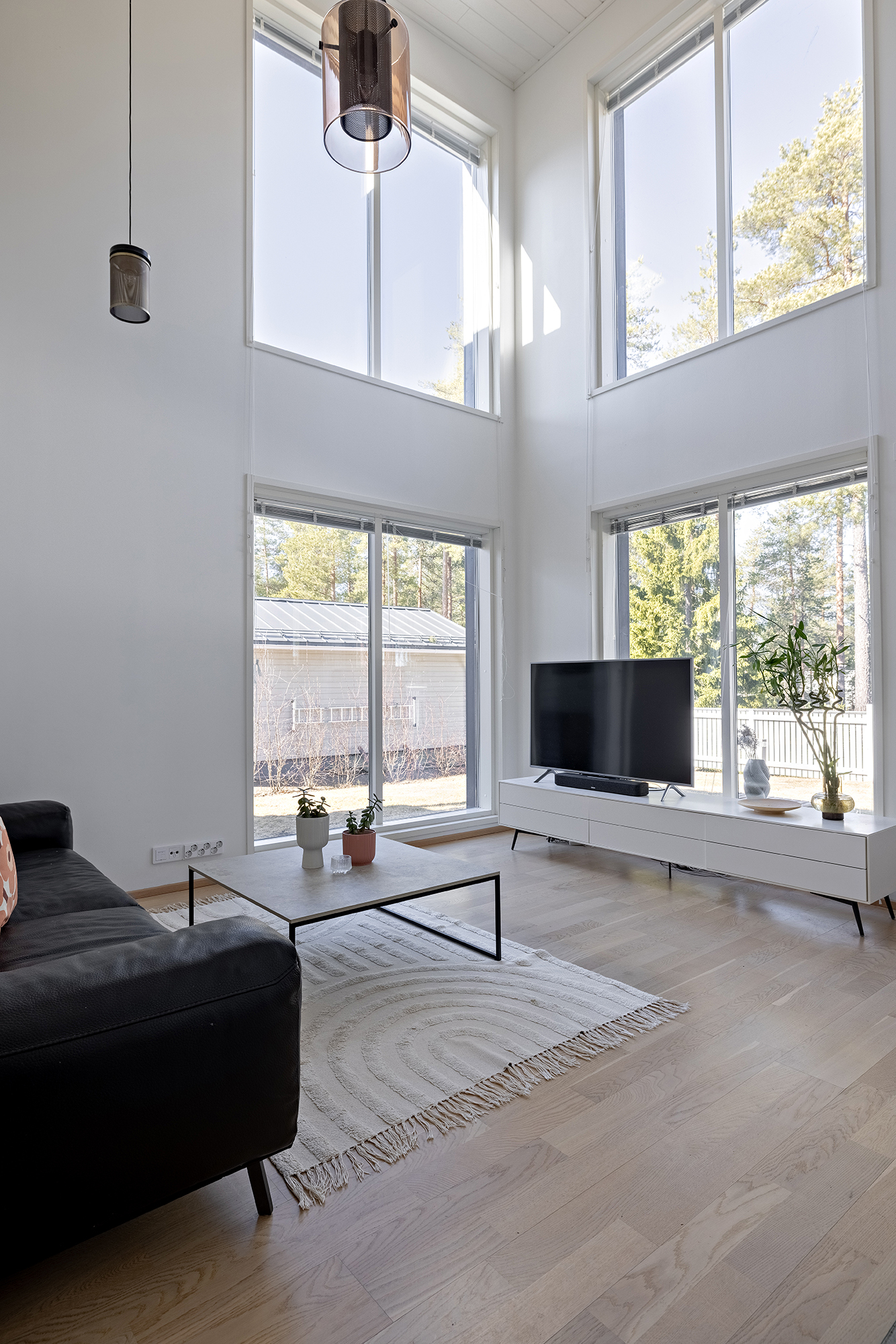 Mäkihypyntie 10, Oulu