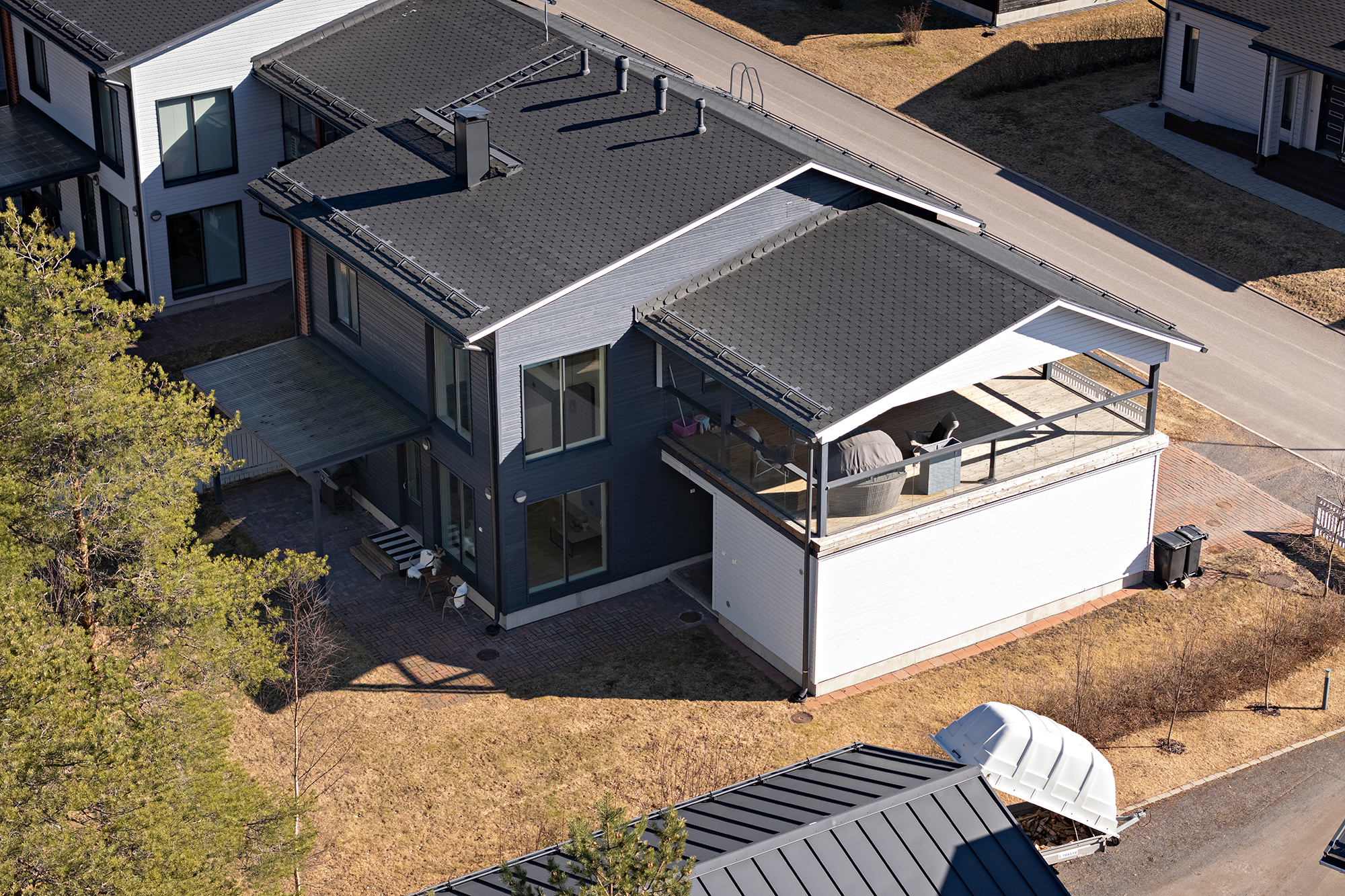 Mäkihypyntie 10, Oulu