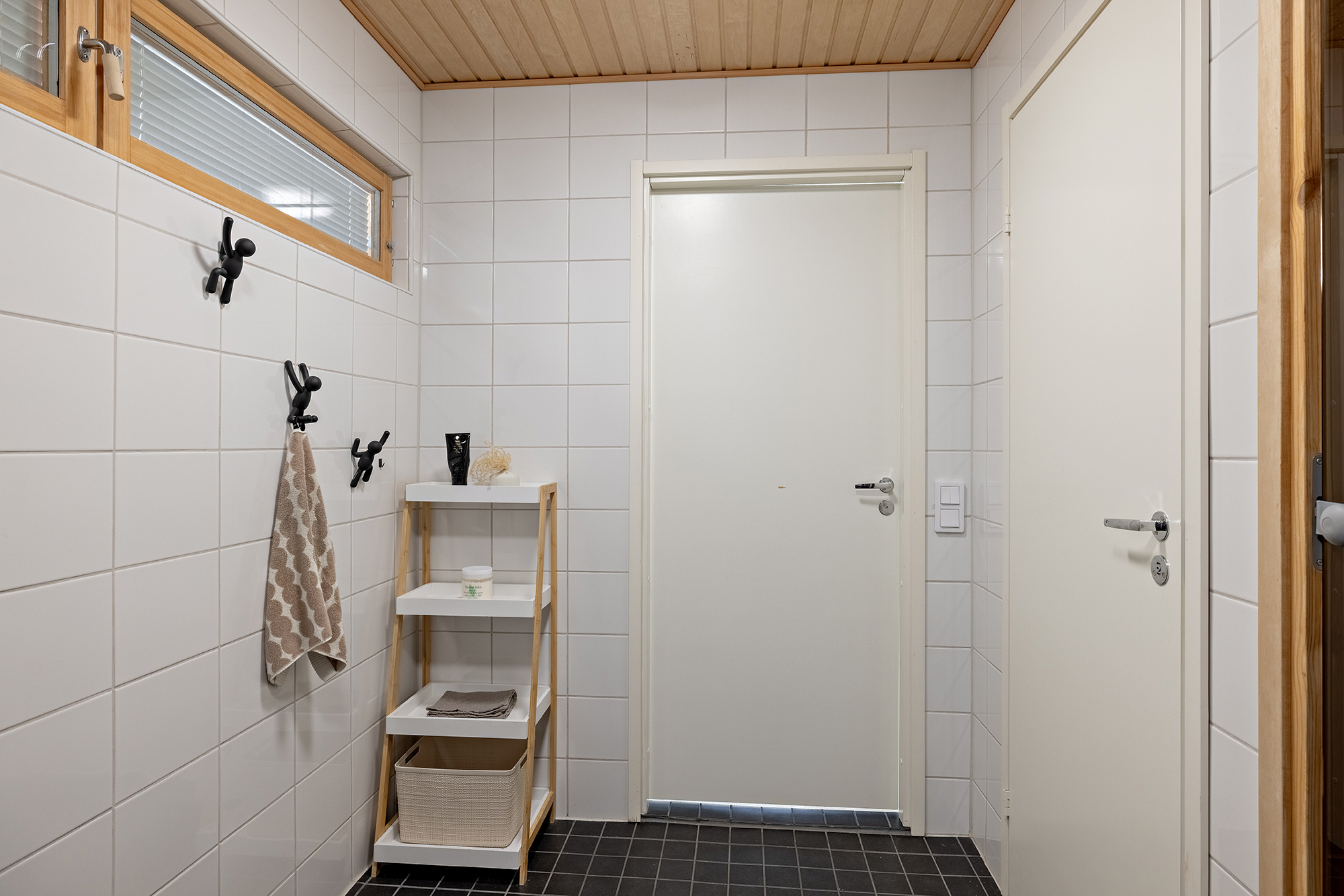 Mäkihypyntie 10, Oulu