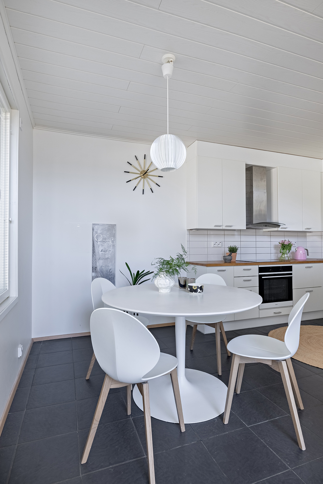 Mäkihypyntie 10, Oulu