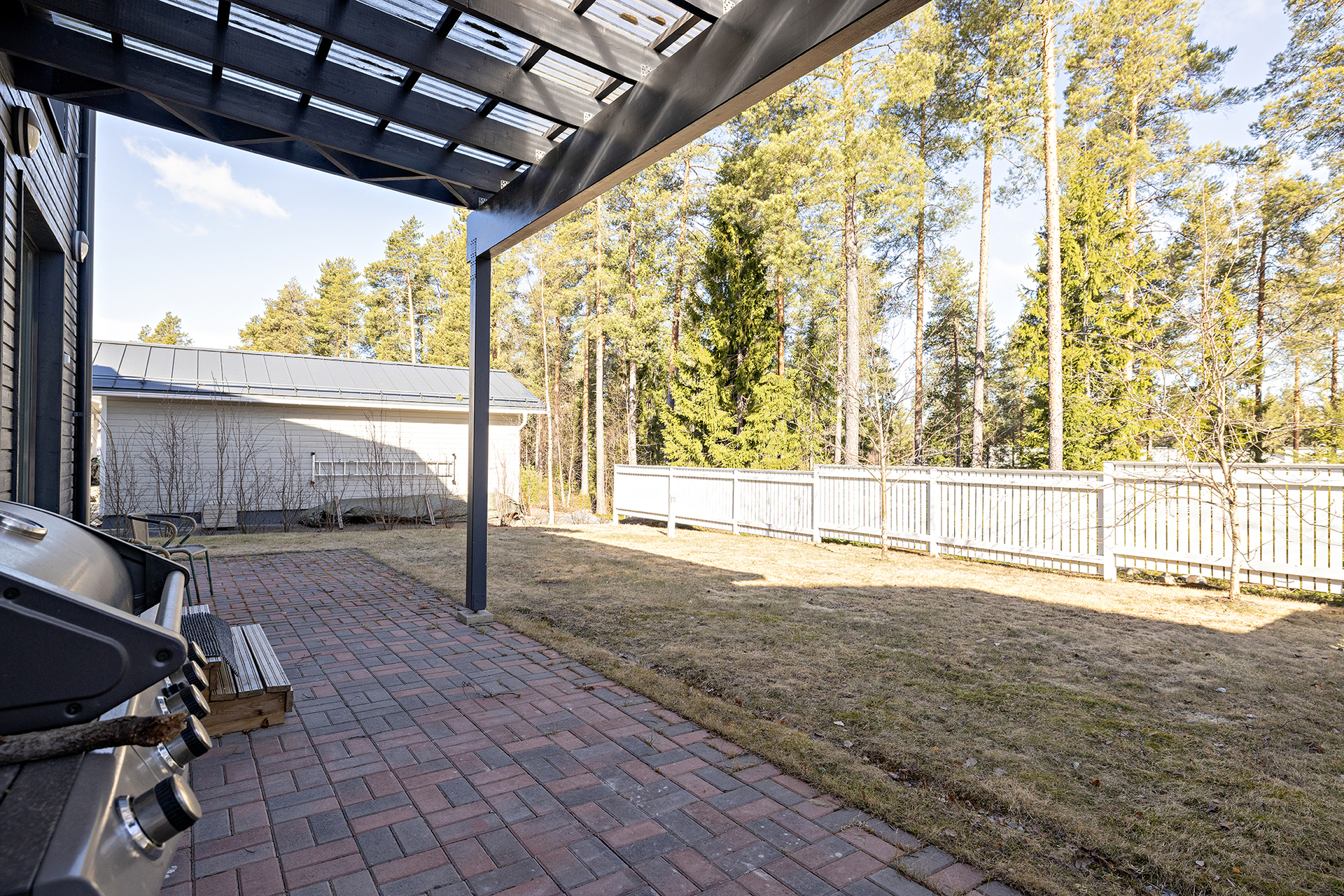 Mäkihypyntie 10, Oulu