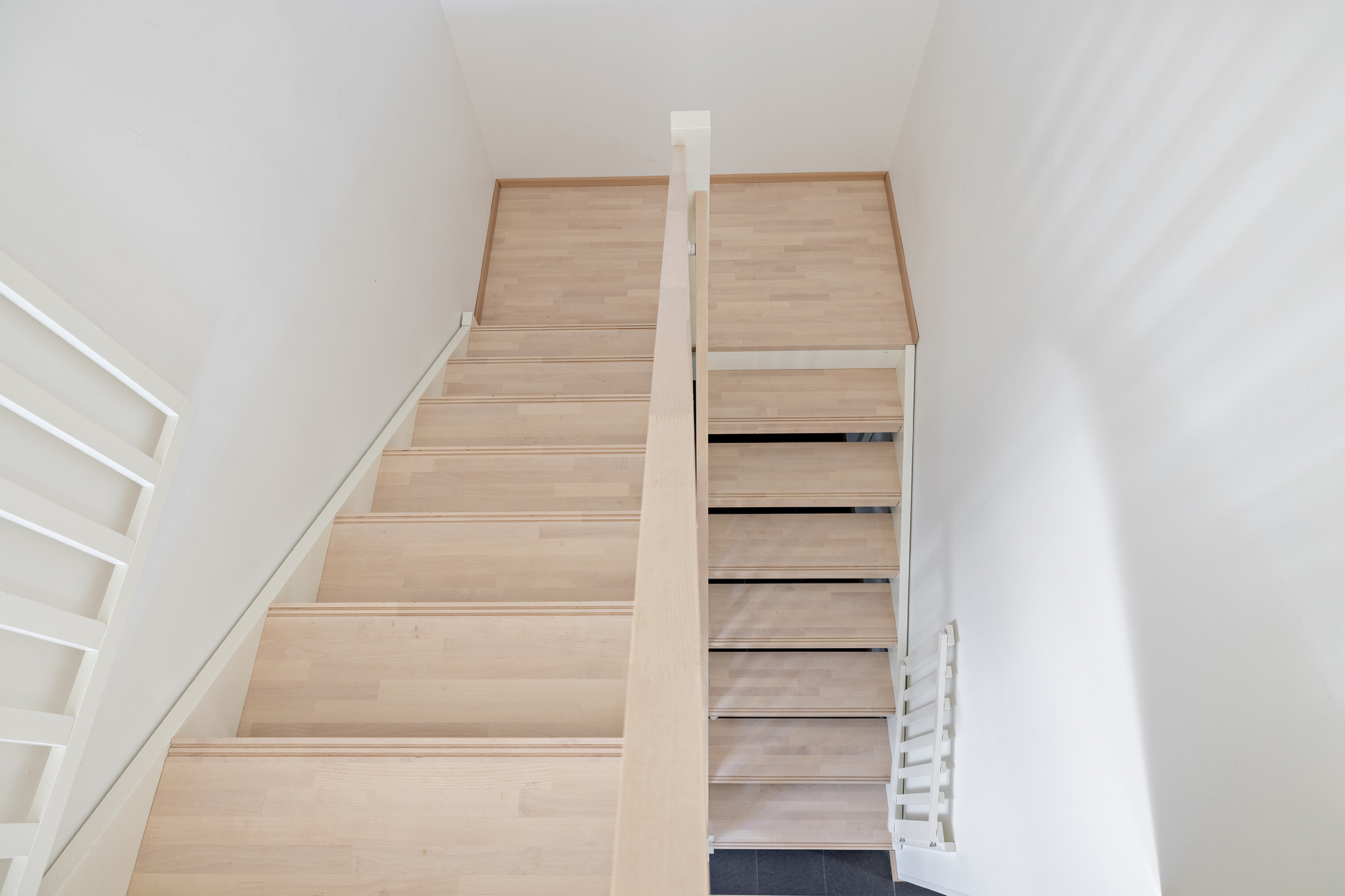 Mäkihypyntie 10, Oulu