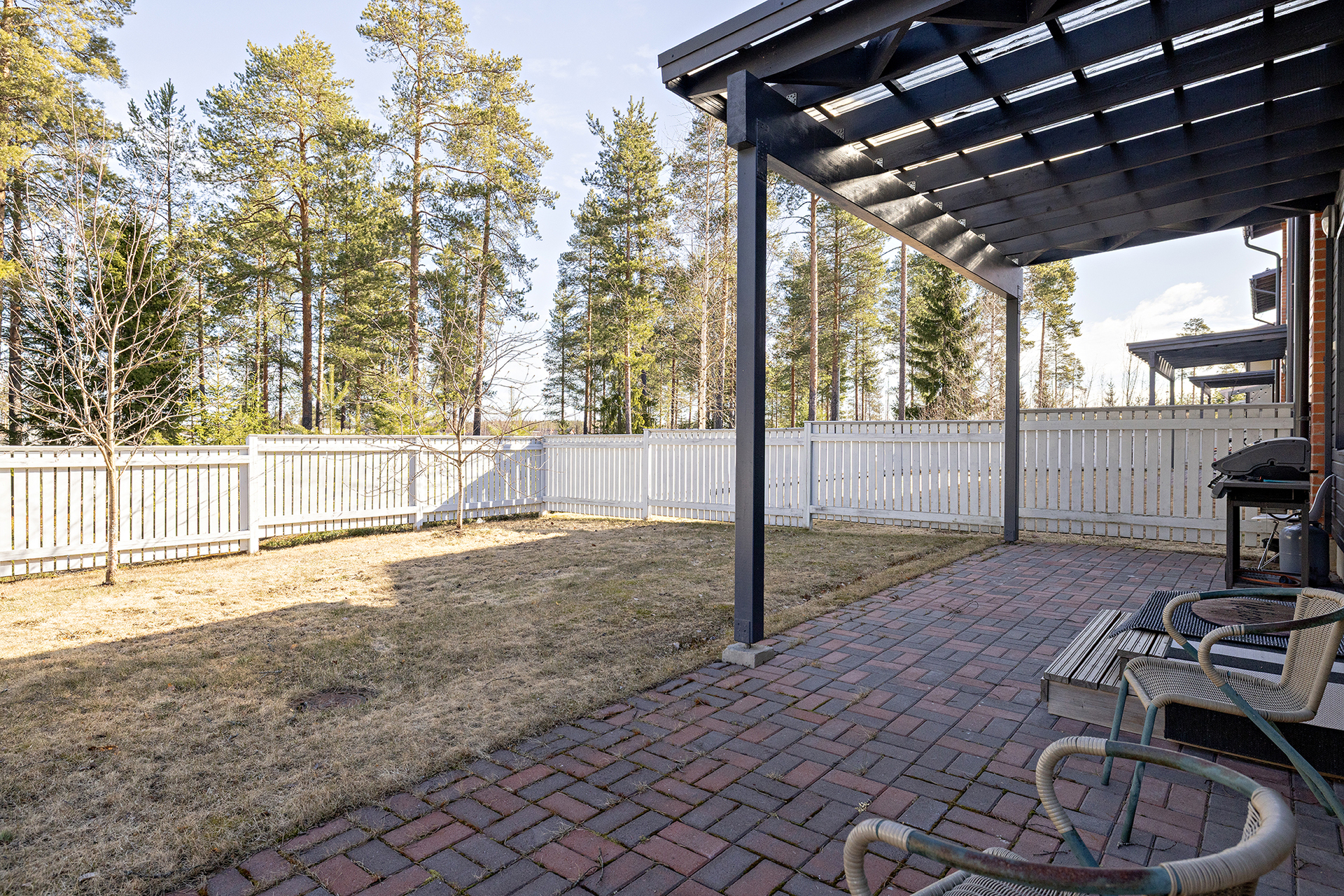 Mäkihypyntie 10, Oulu