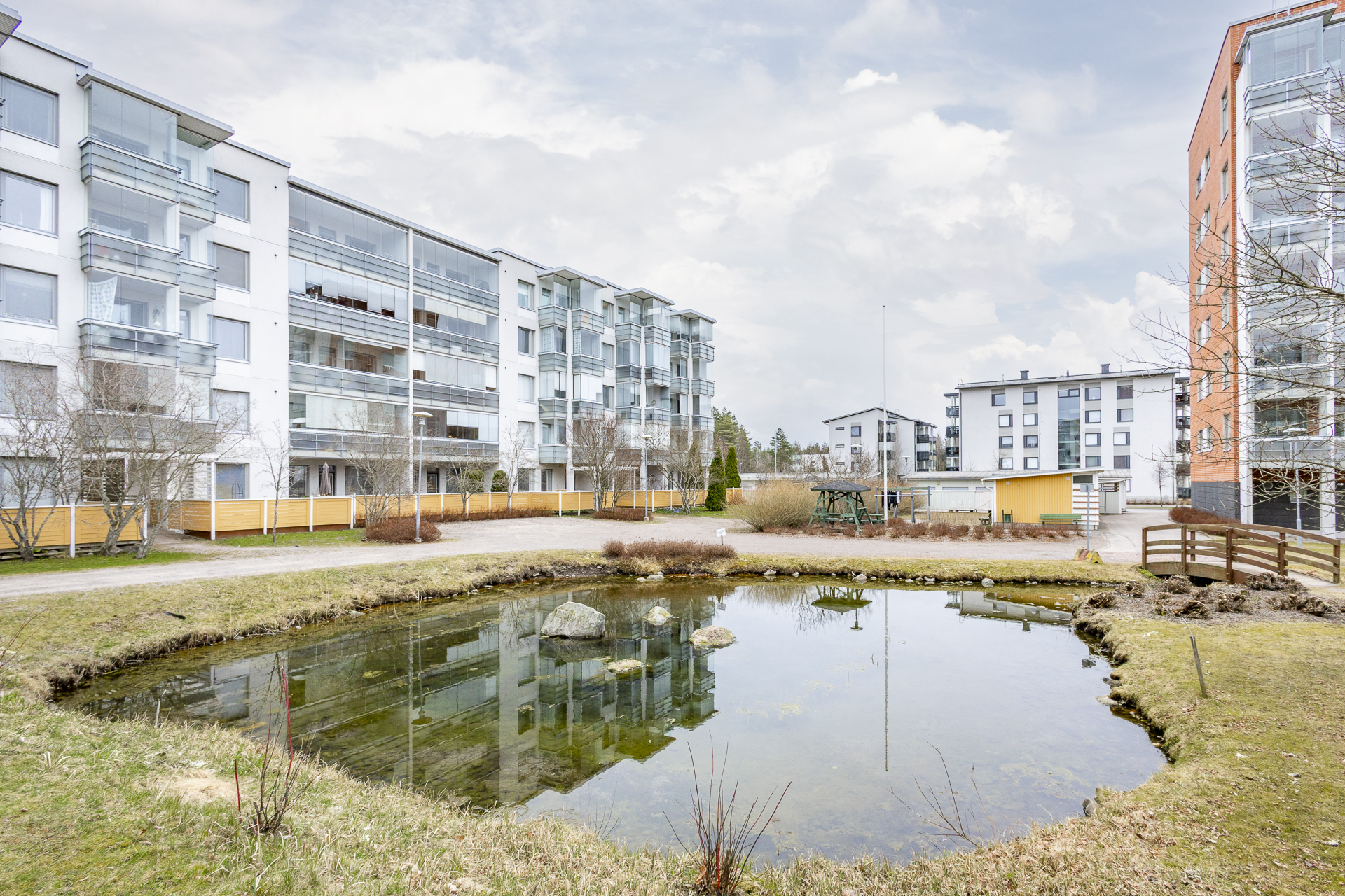 Suokatu 16 d, Tehdas, Hyvinkää