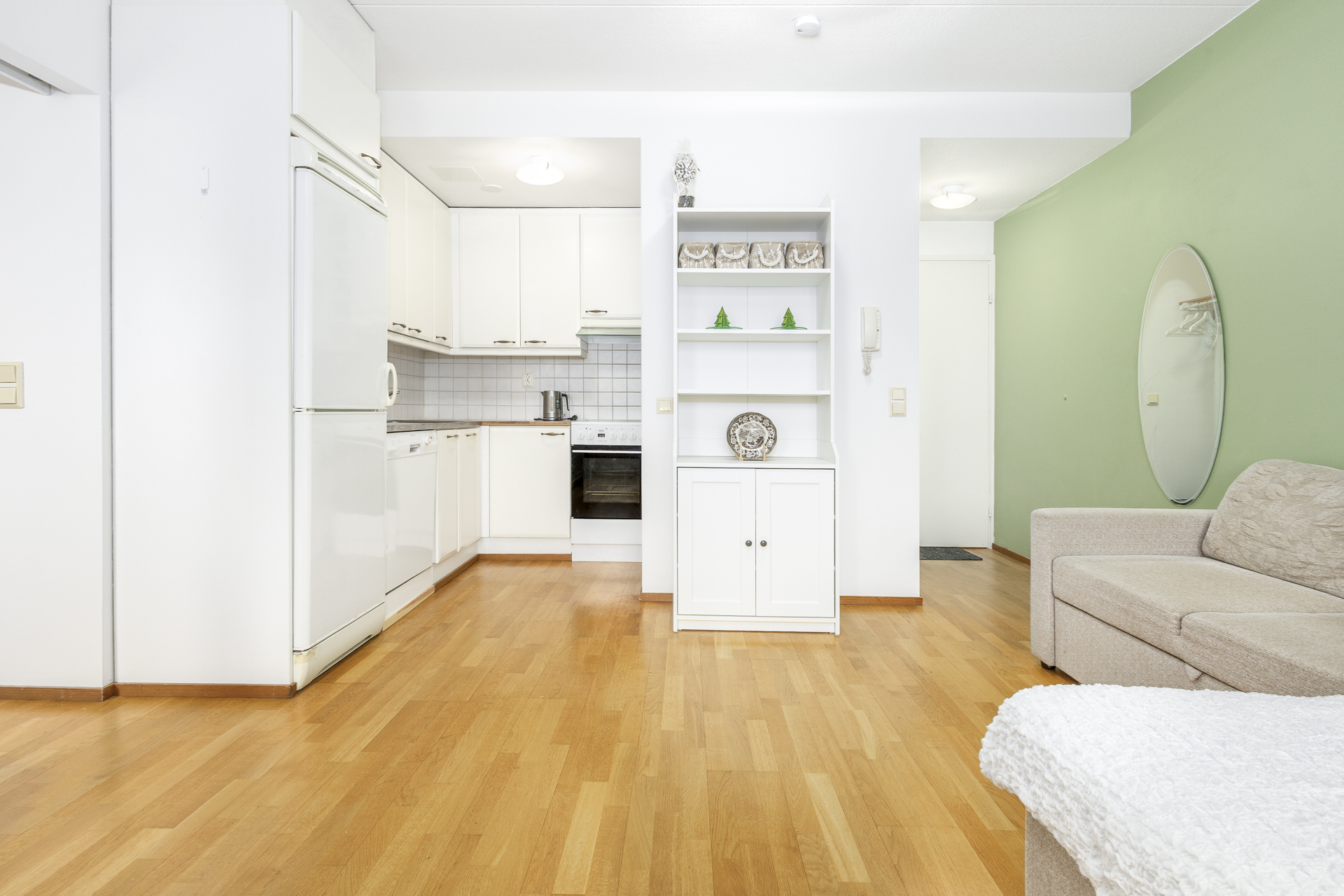 Suokatu 16 d, Tehdas, Hyvinkää