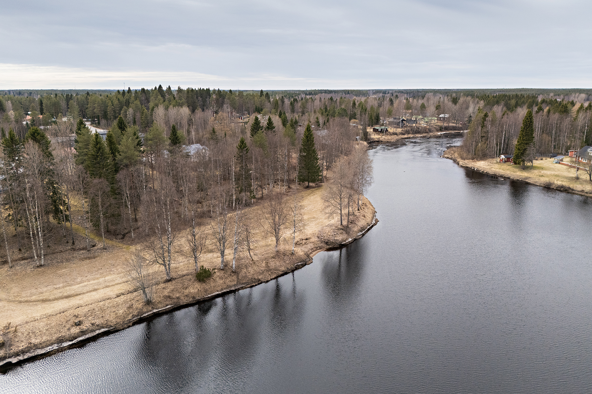 Suntiontie 5, Oulu