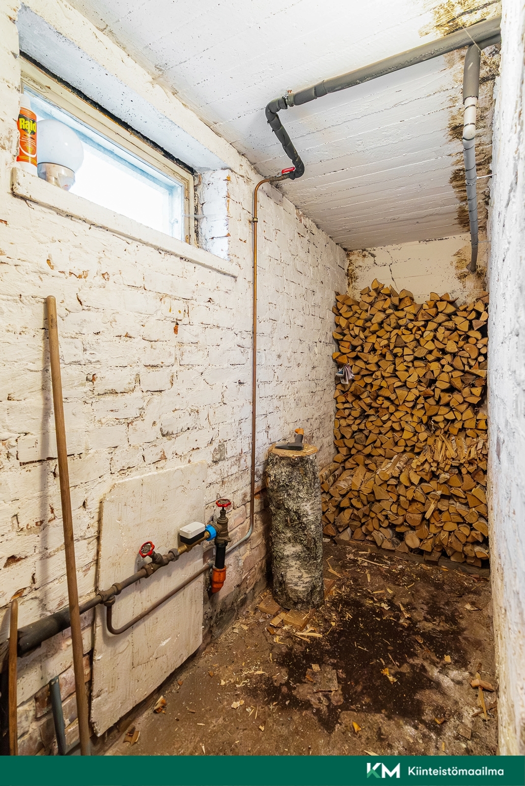 Omenalahdentie 2b, Tuusula