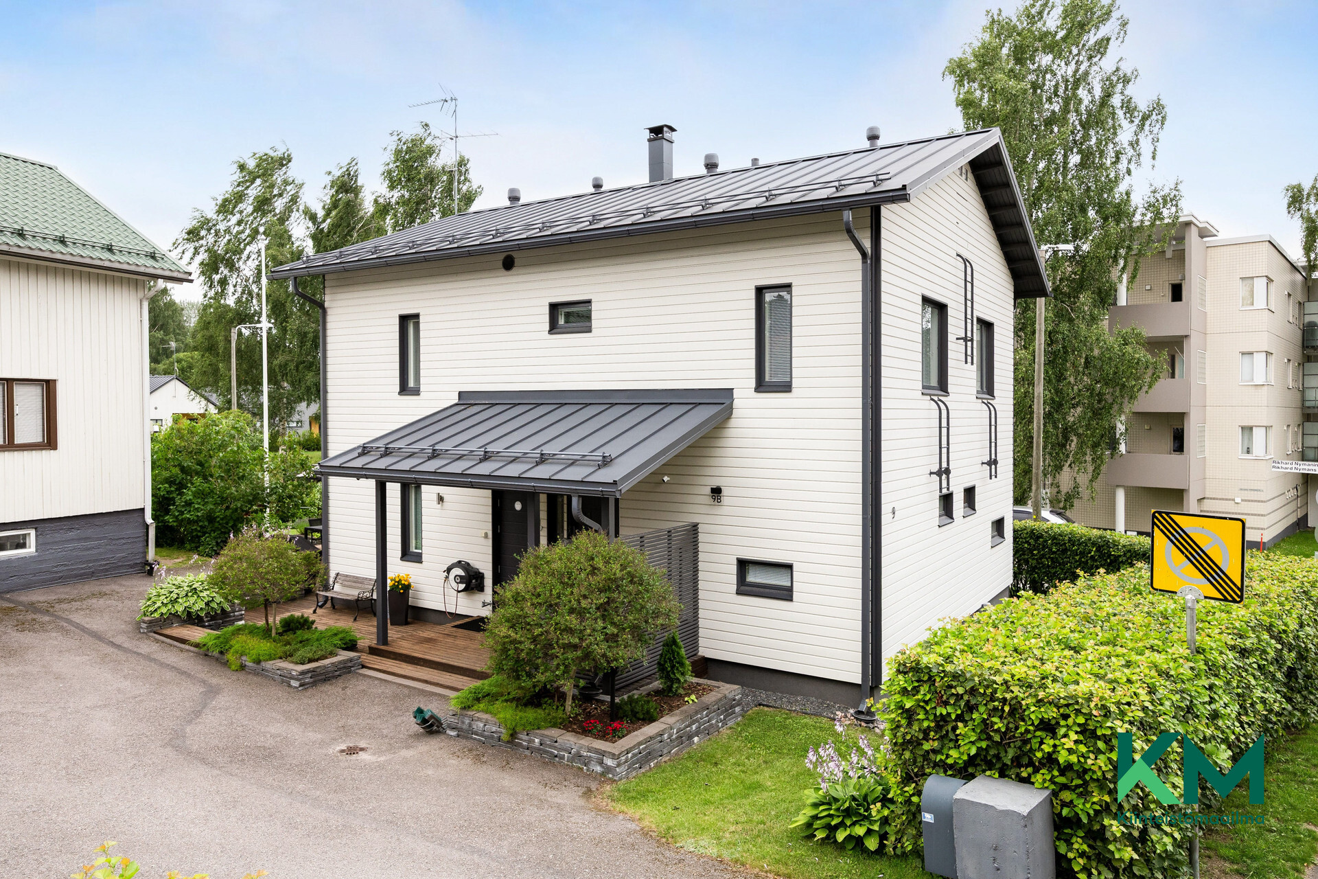 Piispantie 9 B, Pitäjänmäki, Helsinki