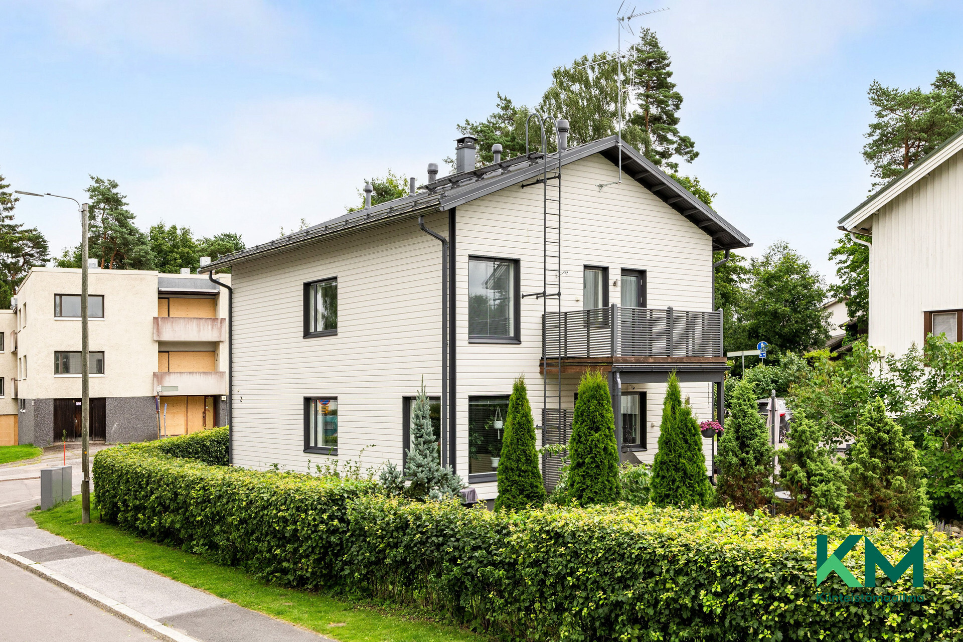 Piispantie 9 B, Pitäjänmäki, Helsinki