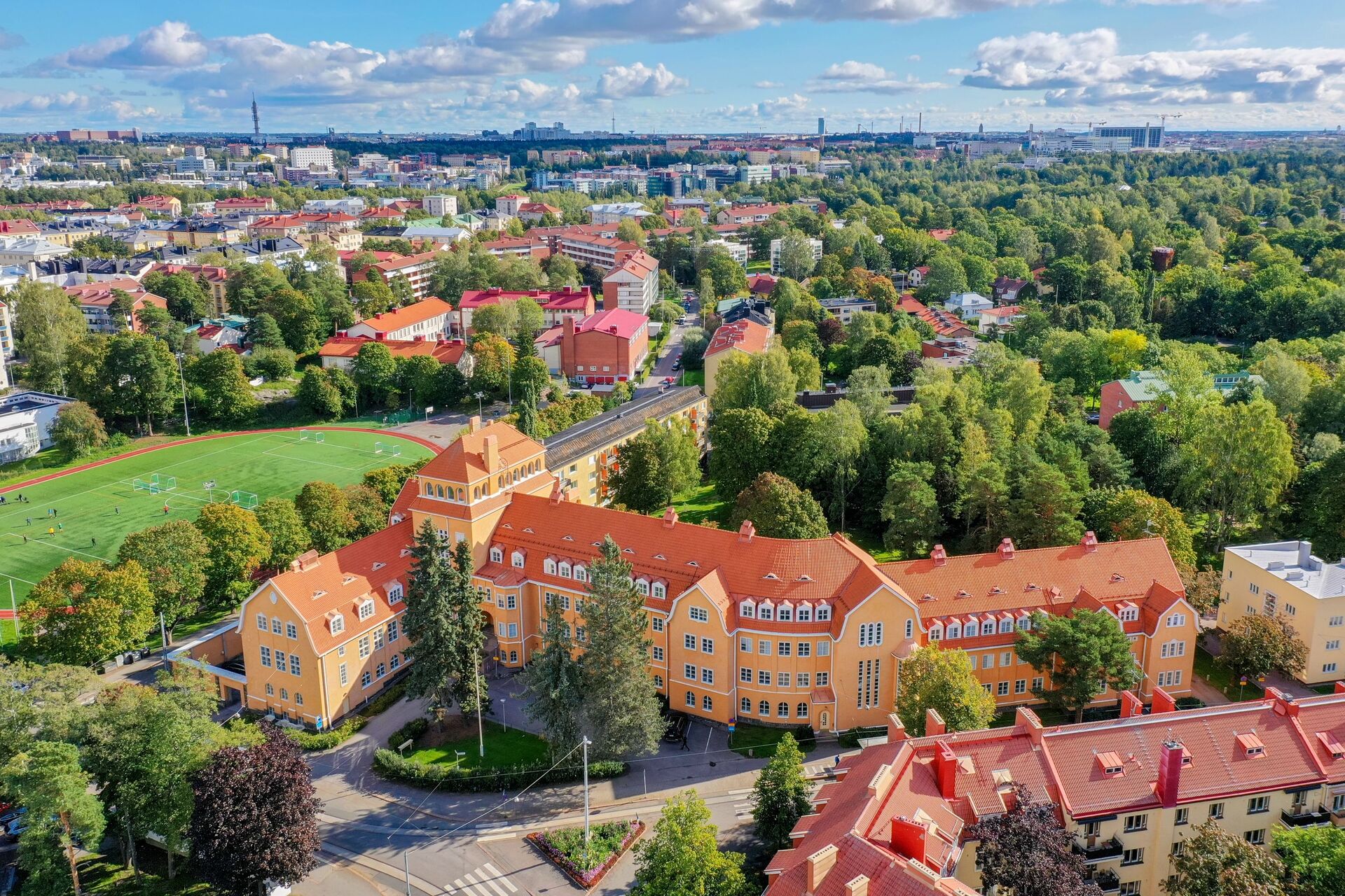 Hollantilaisentie 11, Munkkiniemi, Helsinki