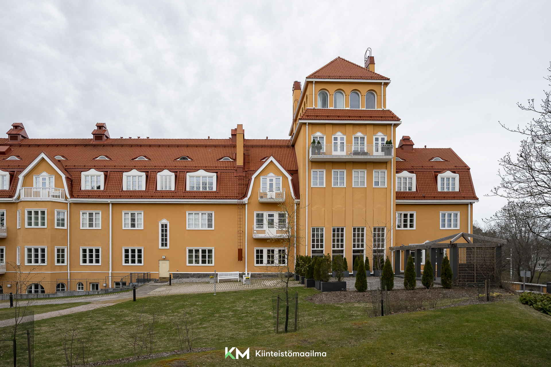 Hollantilaisentie 11, Munkkiniemi, Helsinki