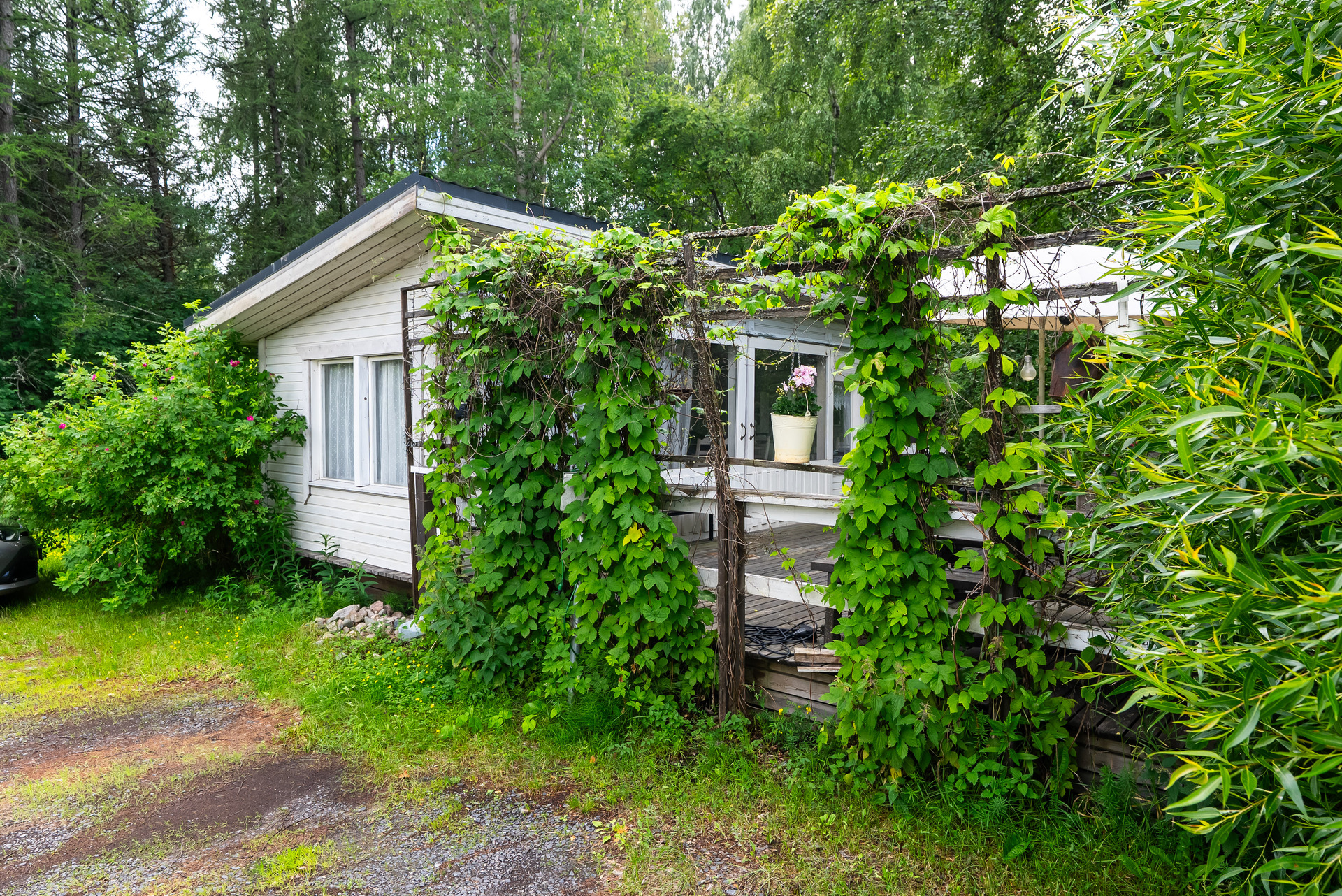 Hiirosentie 32, Karjasilta, Oulu