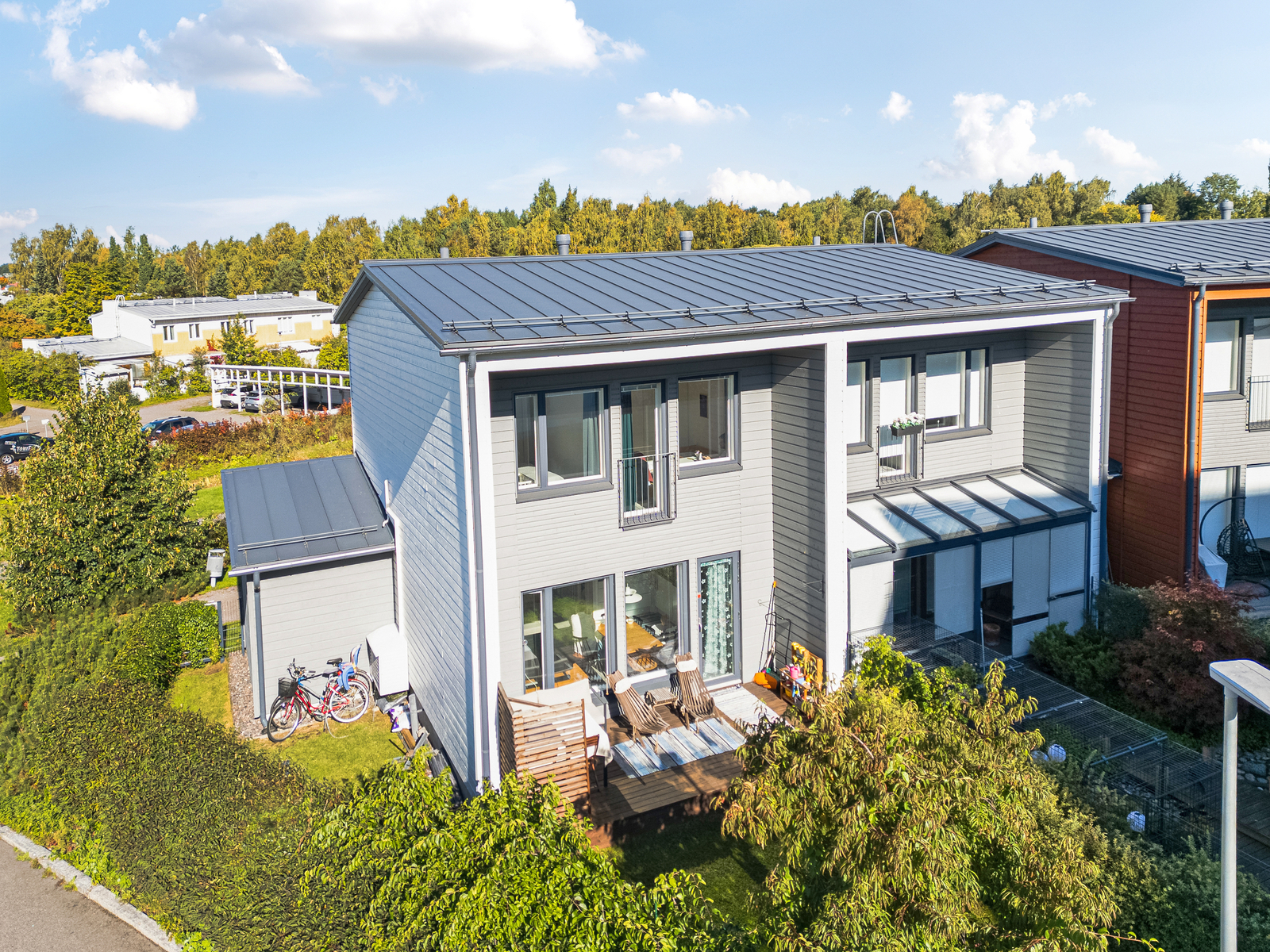 Peltokylänraitti 8, Töyrynummi, Helsinki