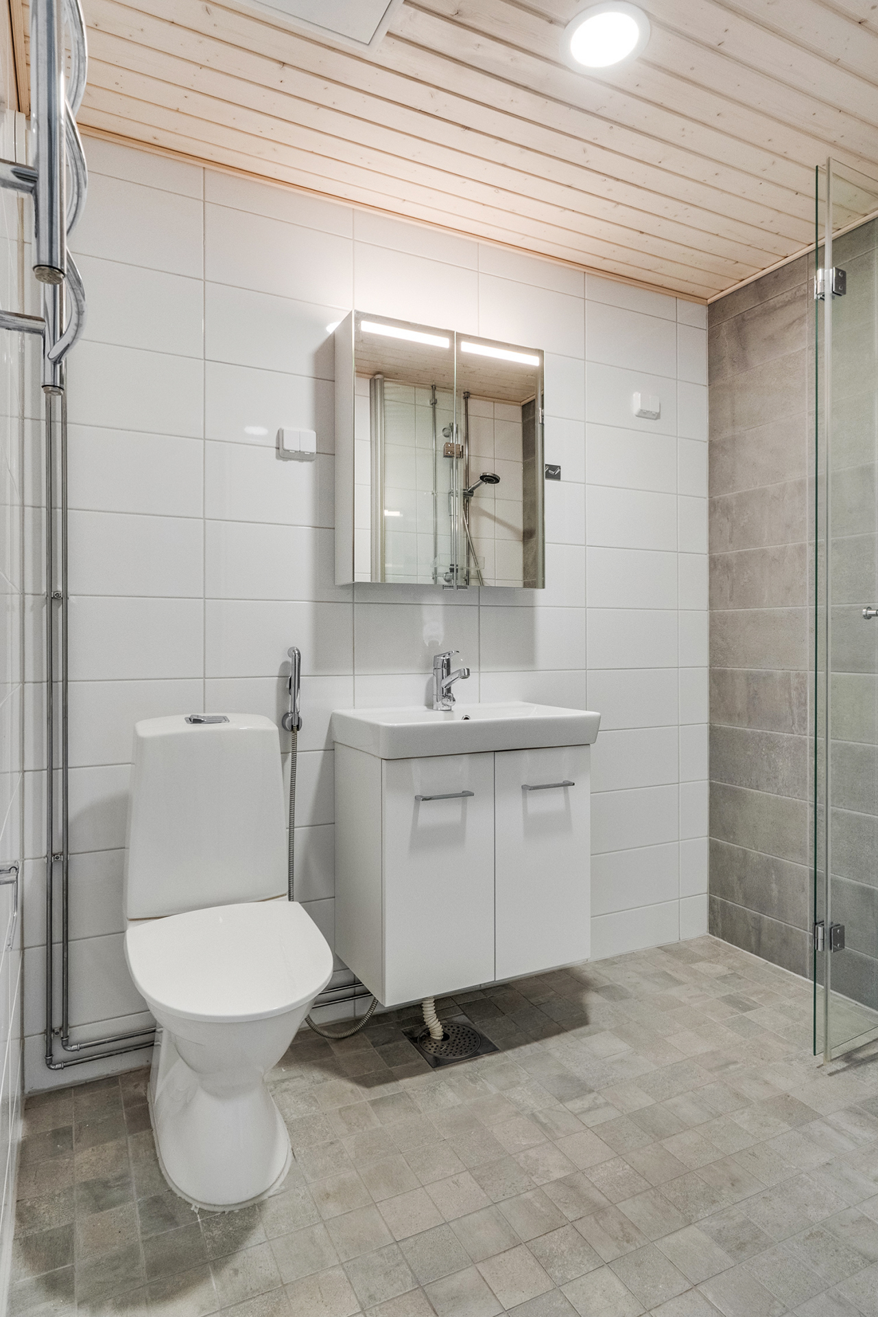 Ristikatu 7, Tampere