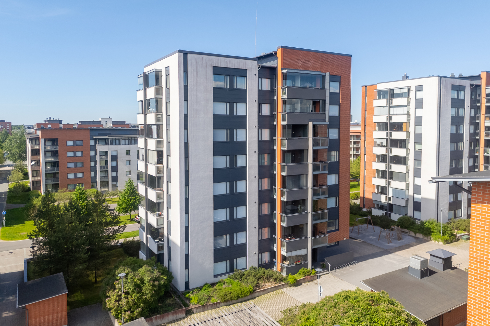 Rautatienkatu 50, Etu-Lyötty, Oulu
