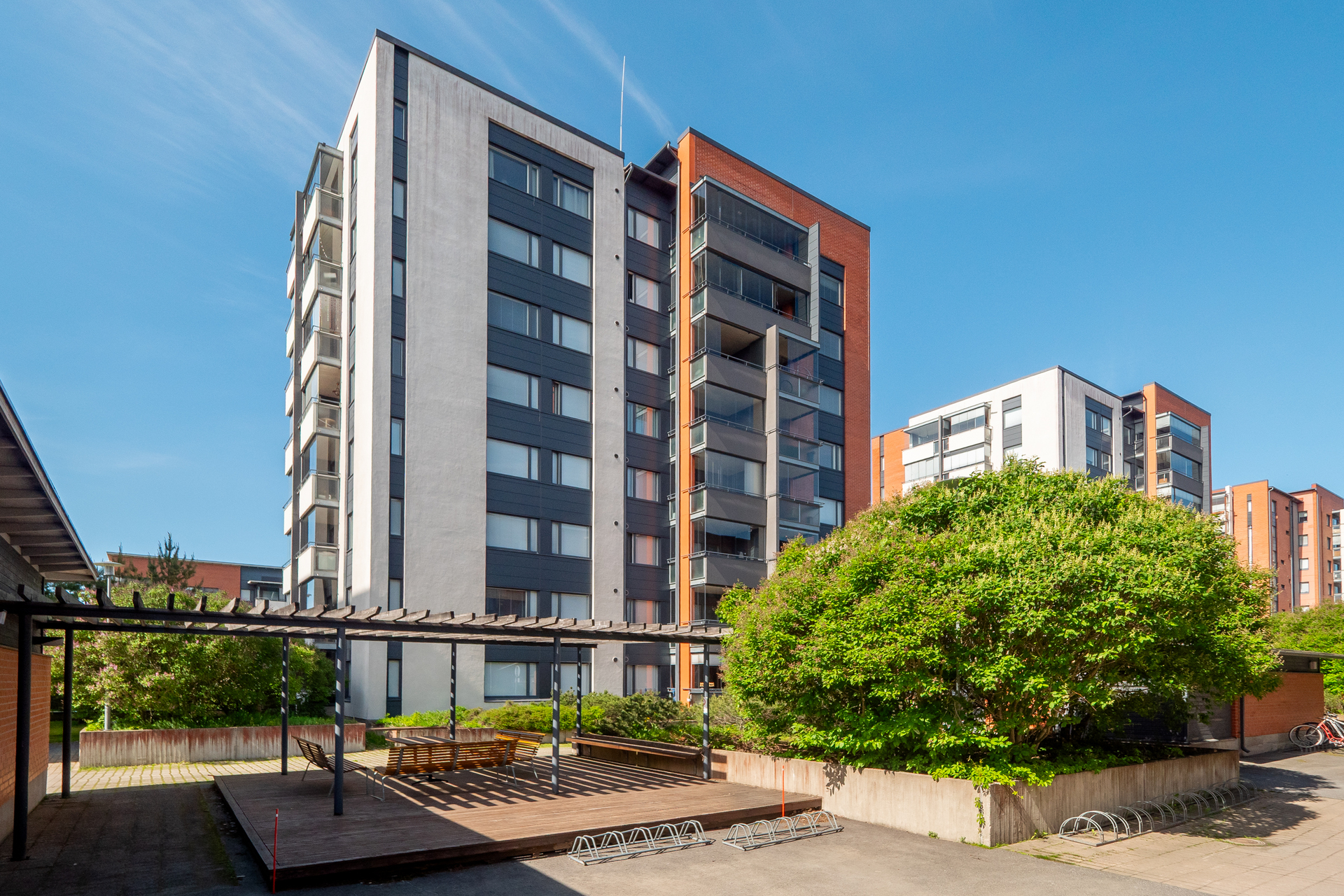 Rautatienkatu 50, Etu-Lyötty, Oulu