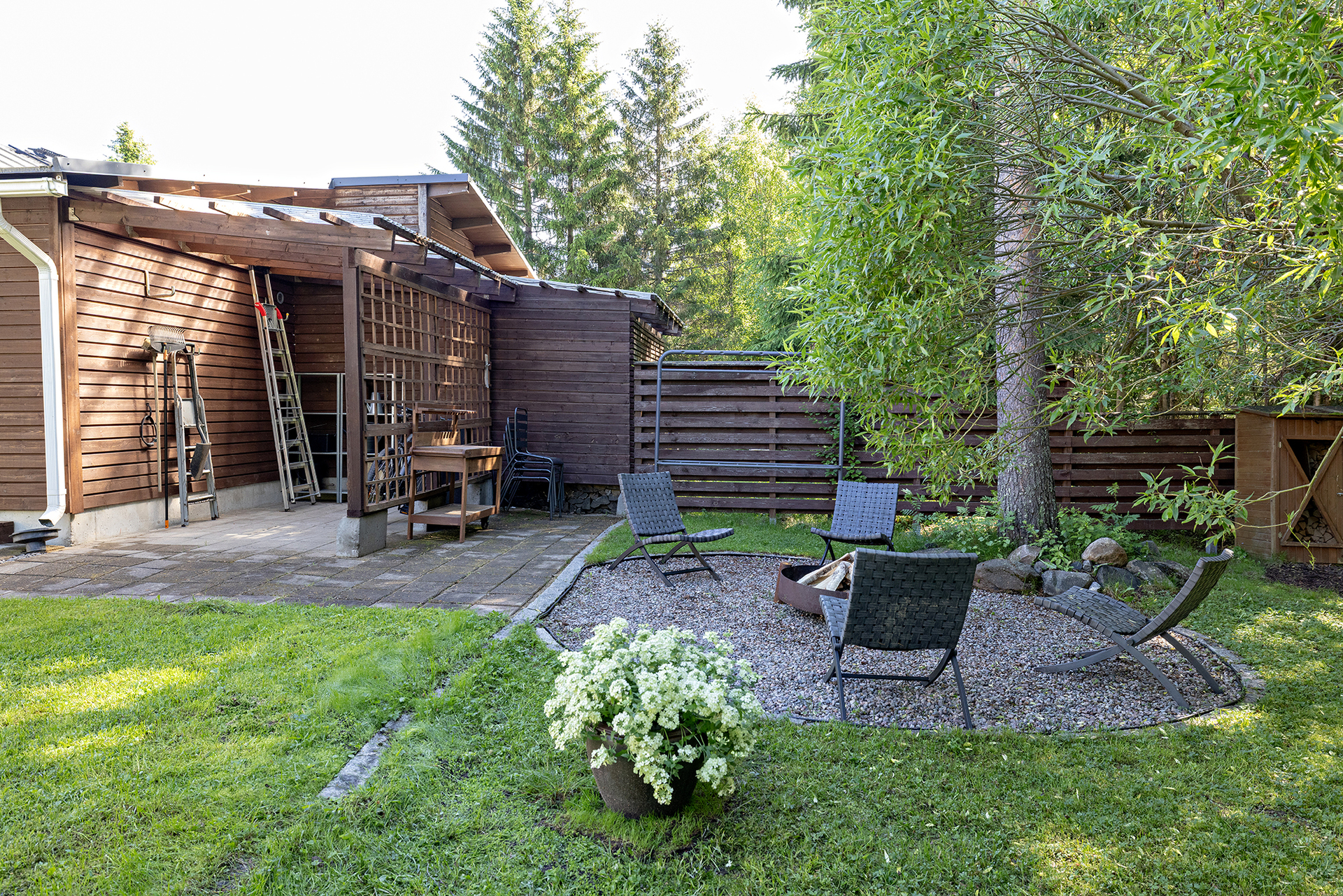 Salvostie 25, Jylkynkangas, Oulu