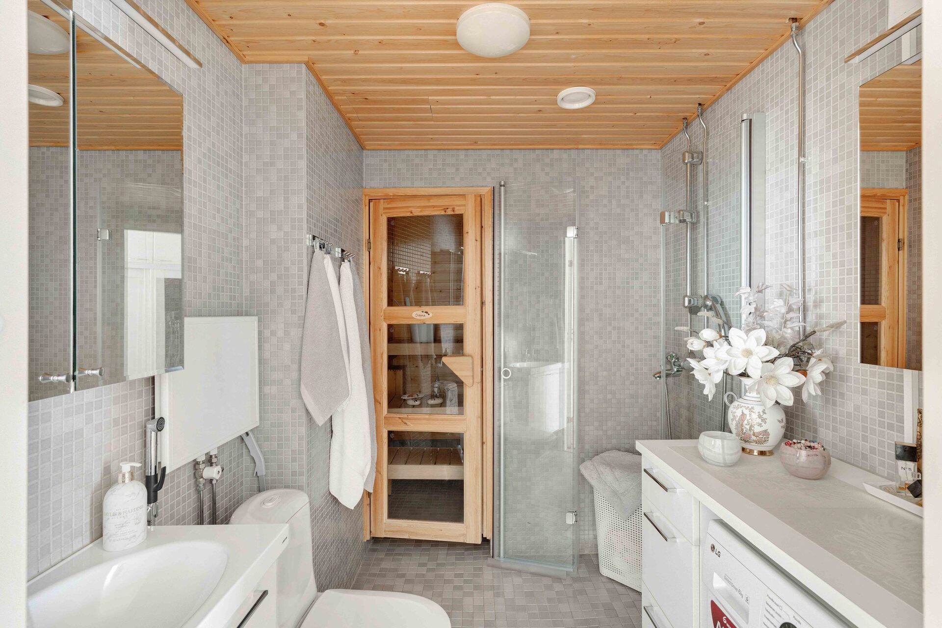 Apajakuja 6, Myyrmäki, Vantaa