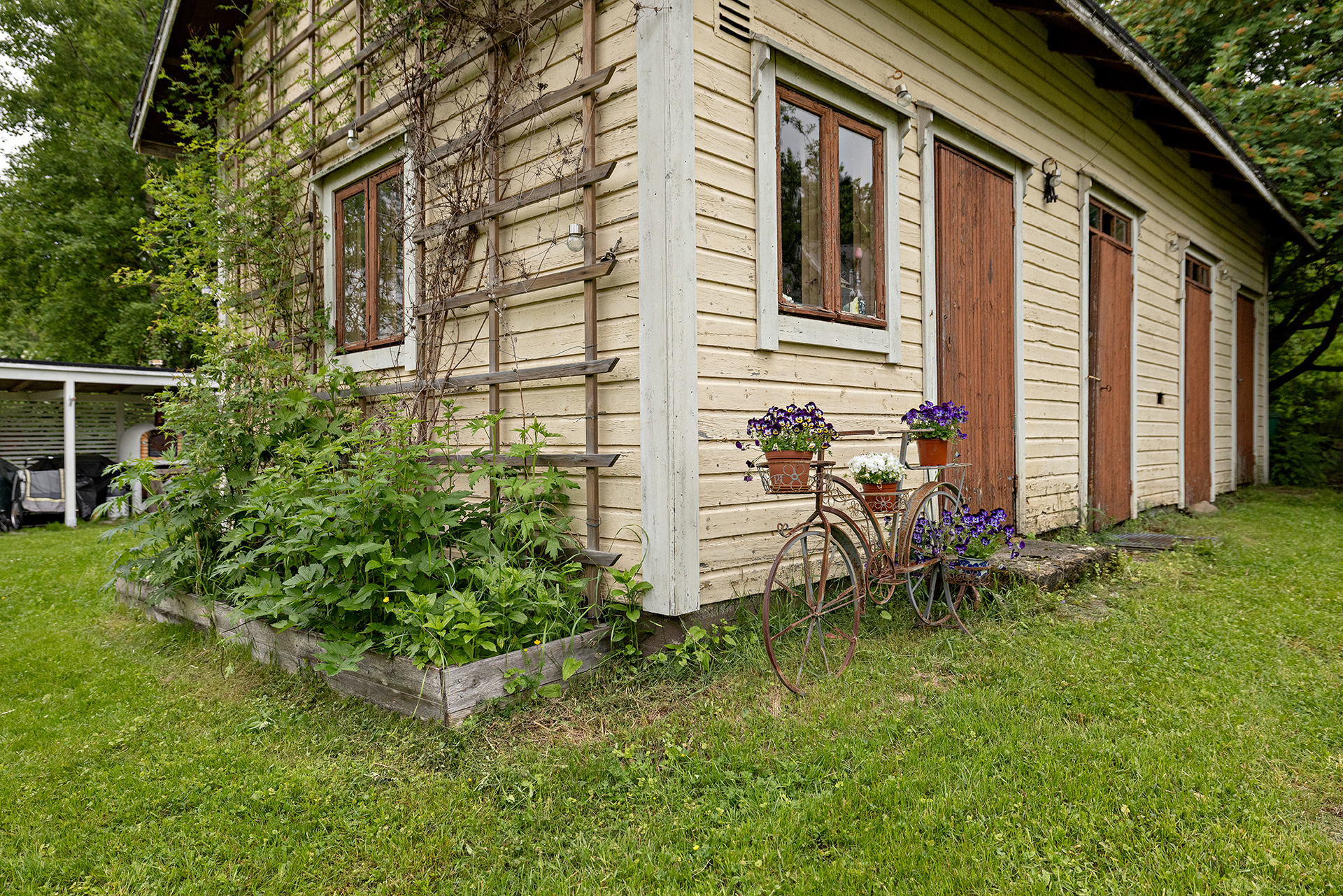 Hintantie 82, Oulu