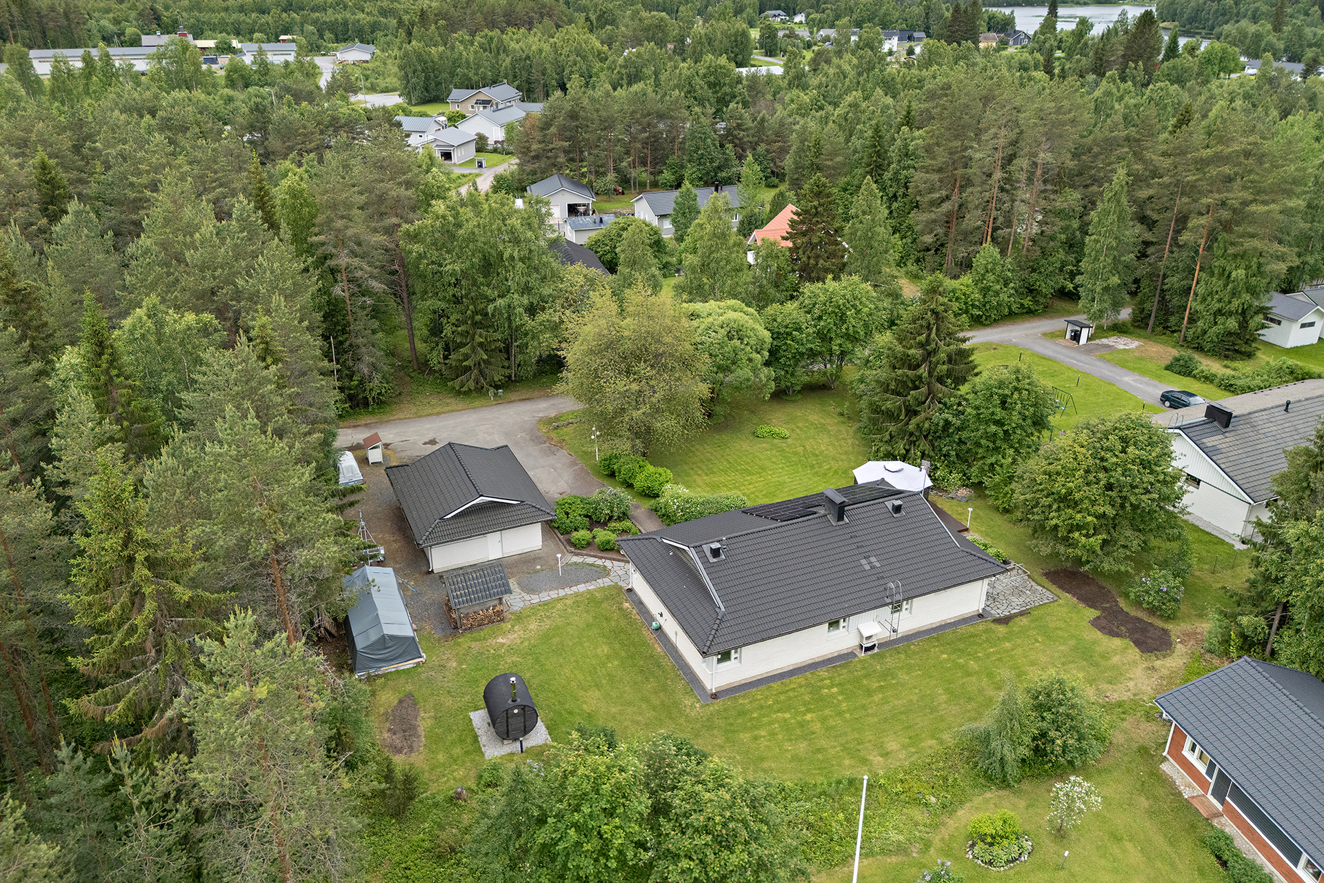 Kiiskentie 13, Keskusta, Ii