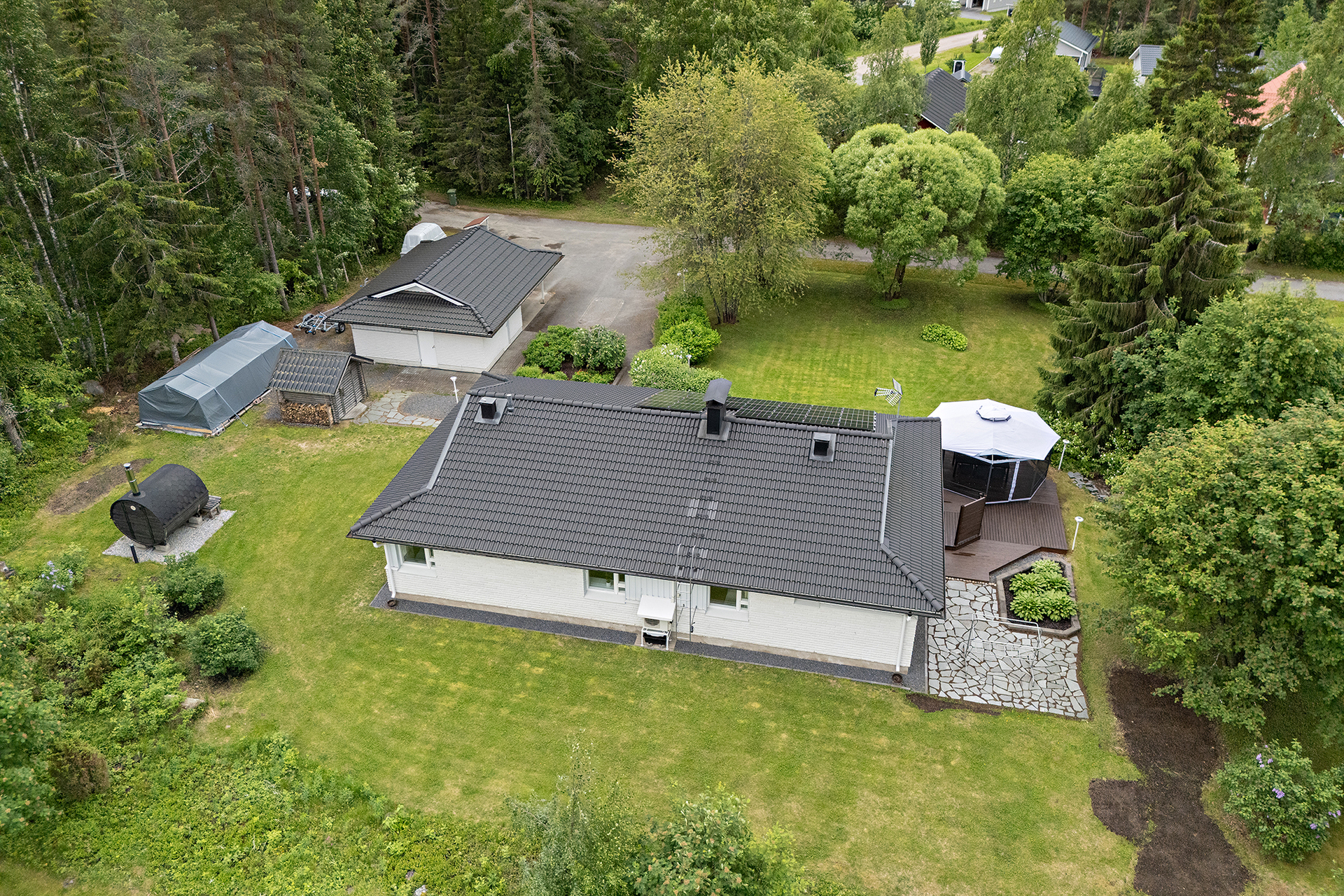 Kiiskentie 13, Keskusta, Ii