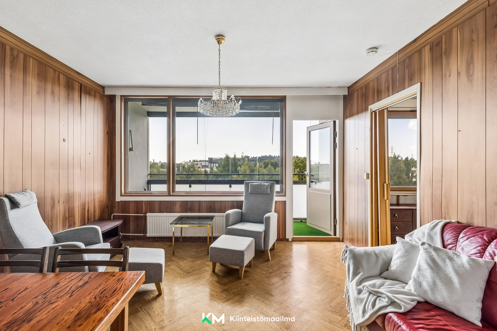 Tilava olohuone (n. 20 m2)
