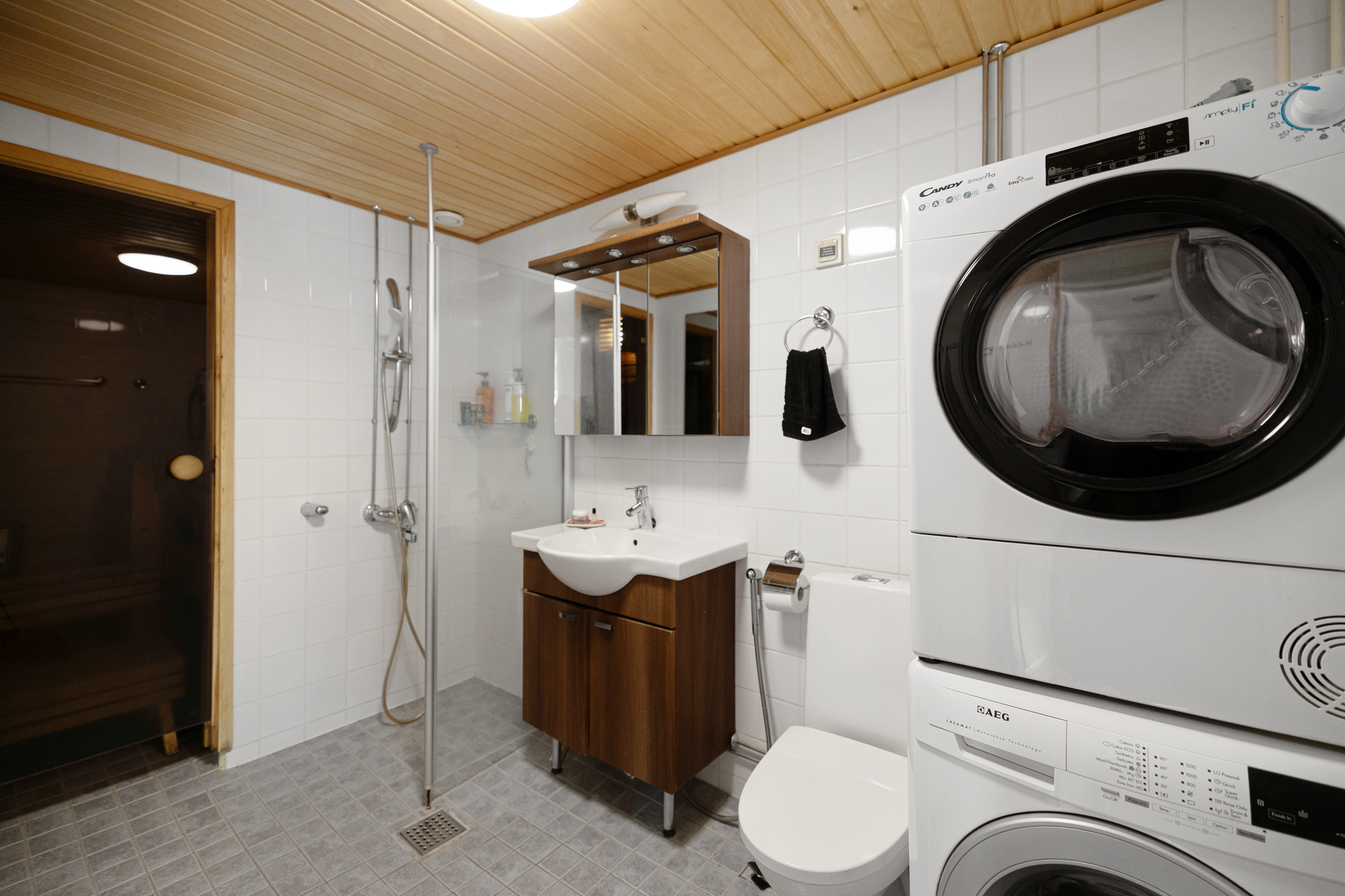 Haukantie 9, Riihikallio, Tuusula