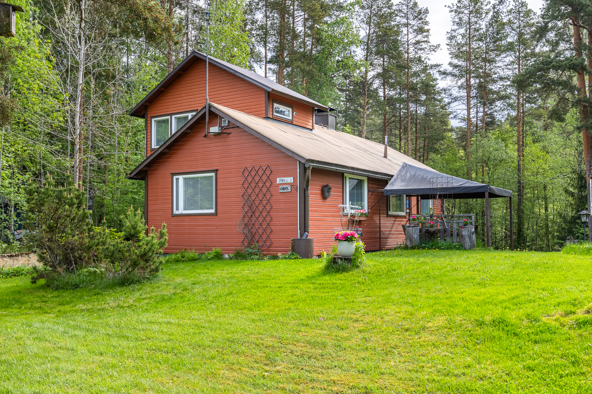 Lehijärvenrantatie 40, Hattula