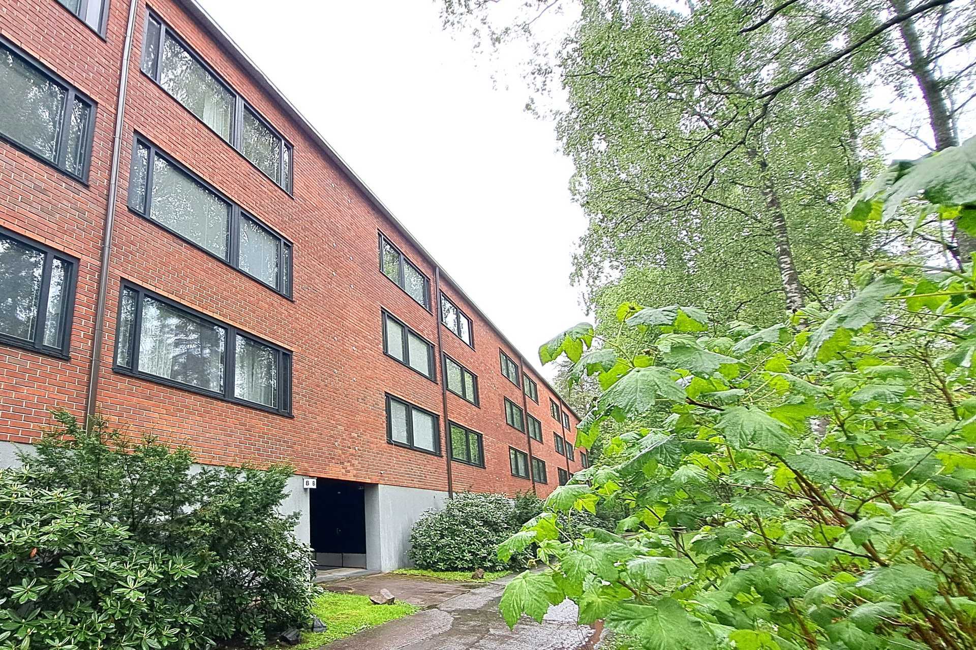 julkisivu