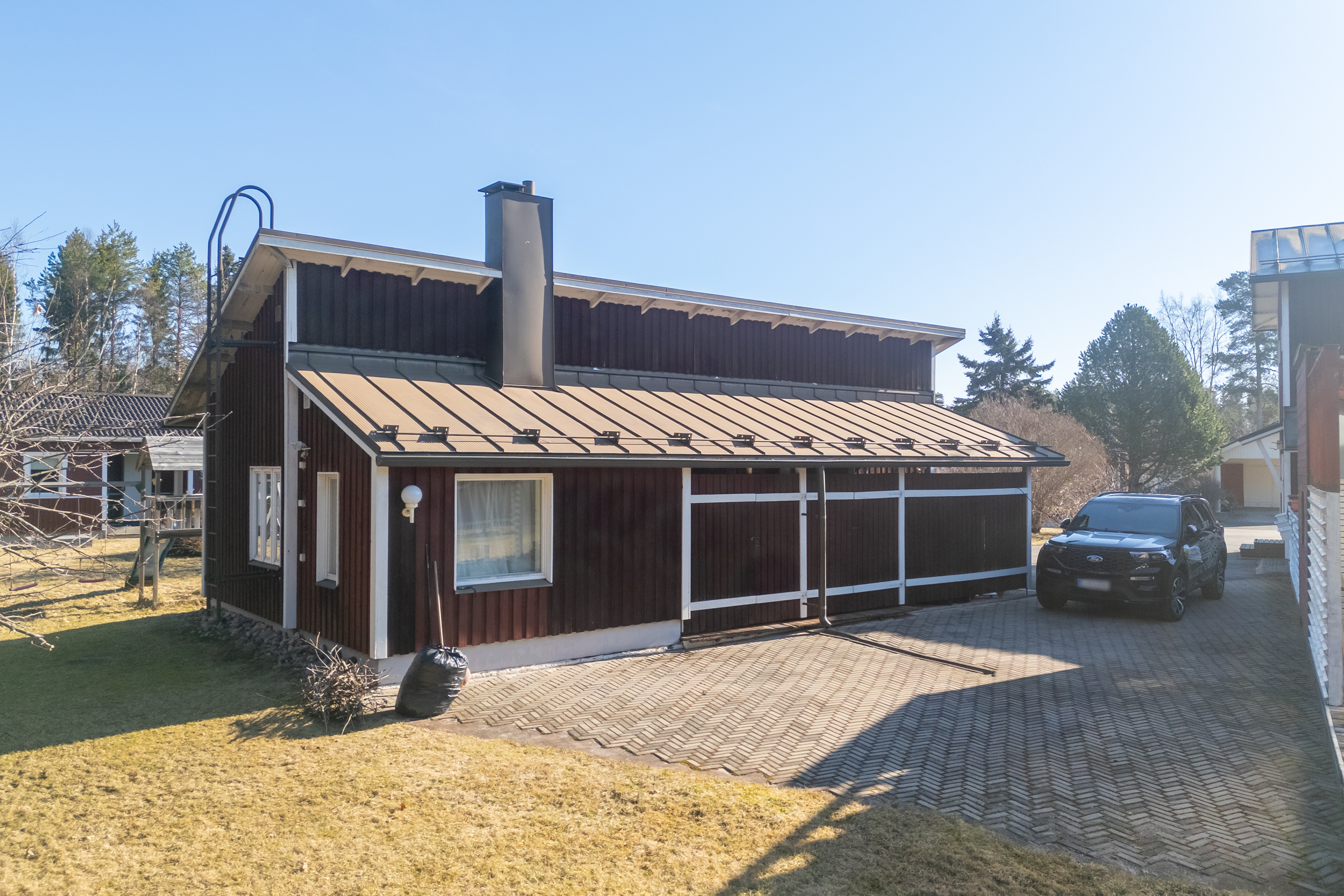 Karviaistie 9, Herukkakangas, Oulu