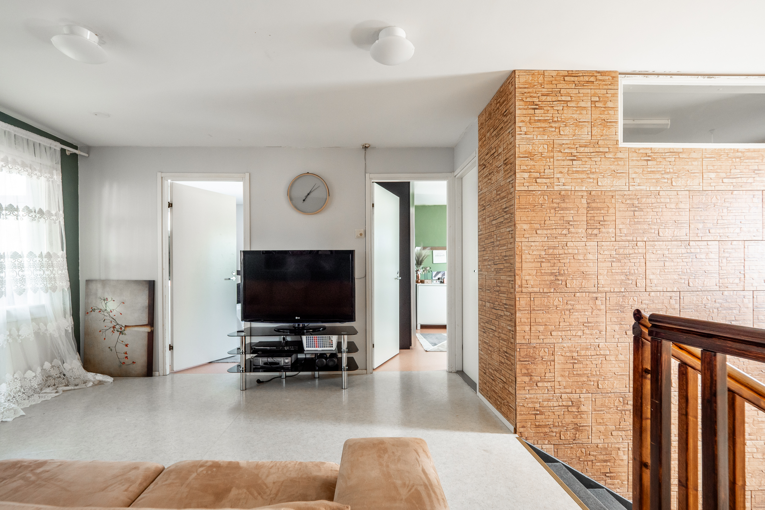 Karviaistie 9, Herukkakangas, Oulu