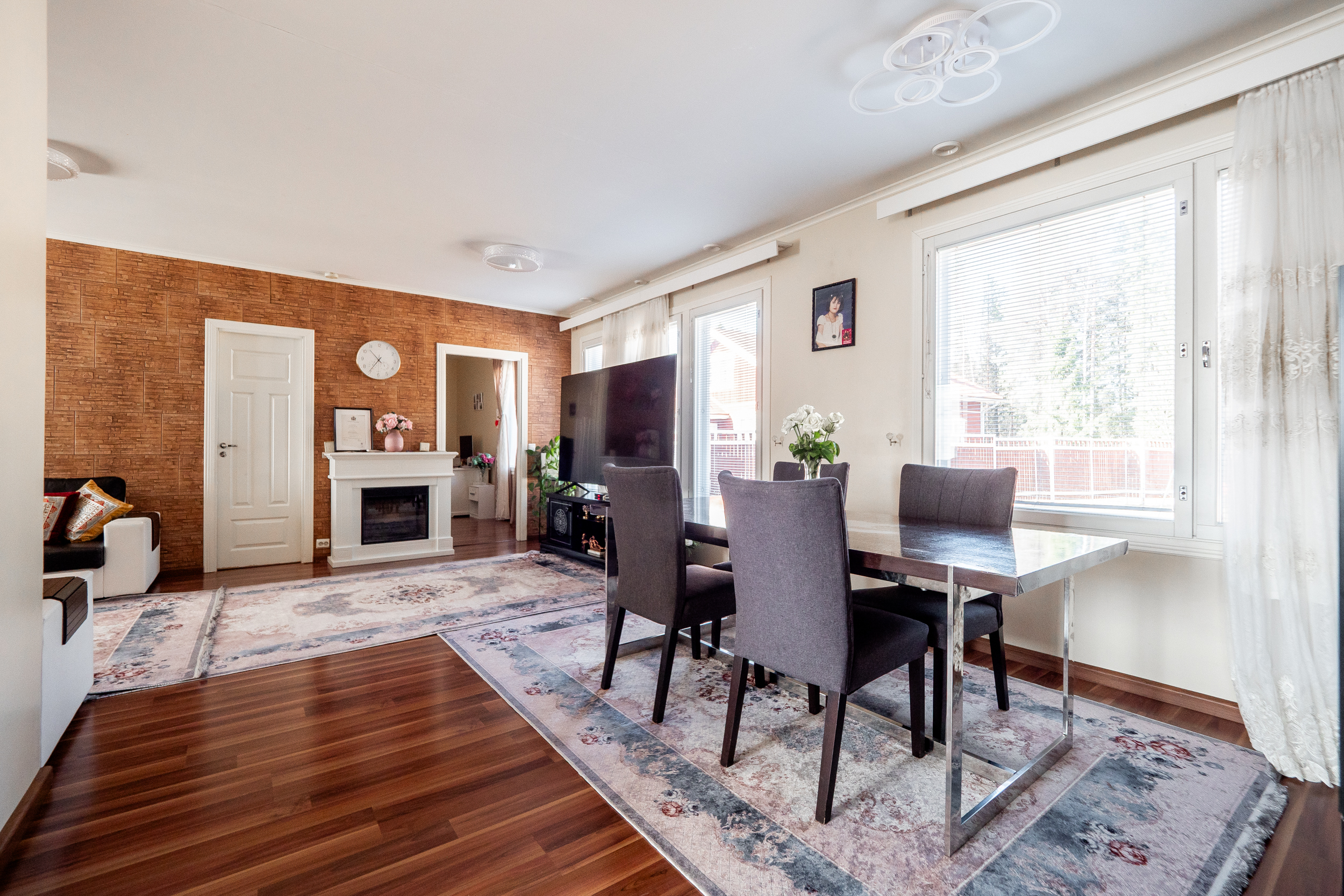 Karviaistie 9, Herukkakangas, Oulu