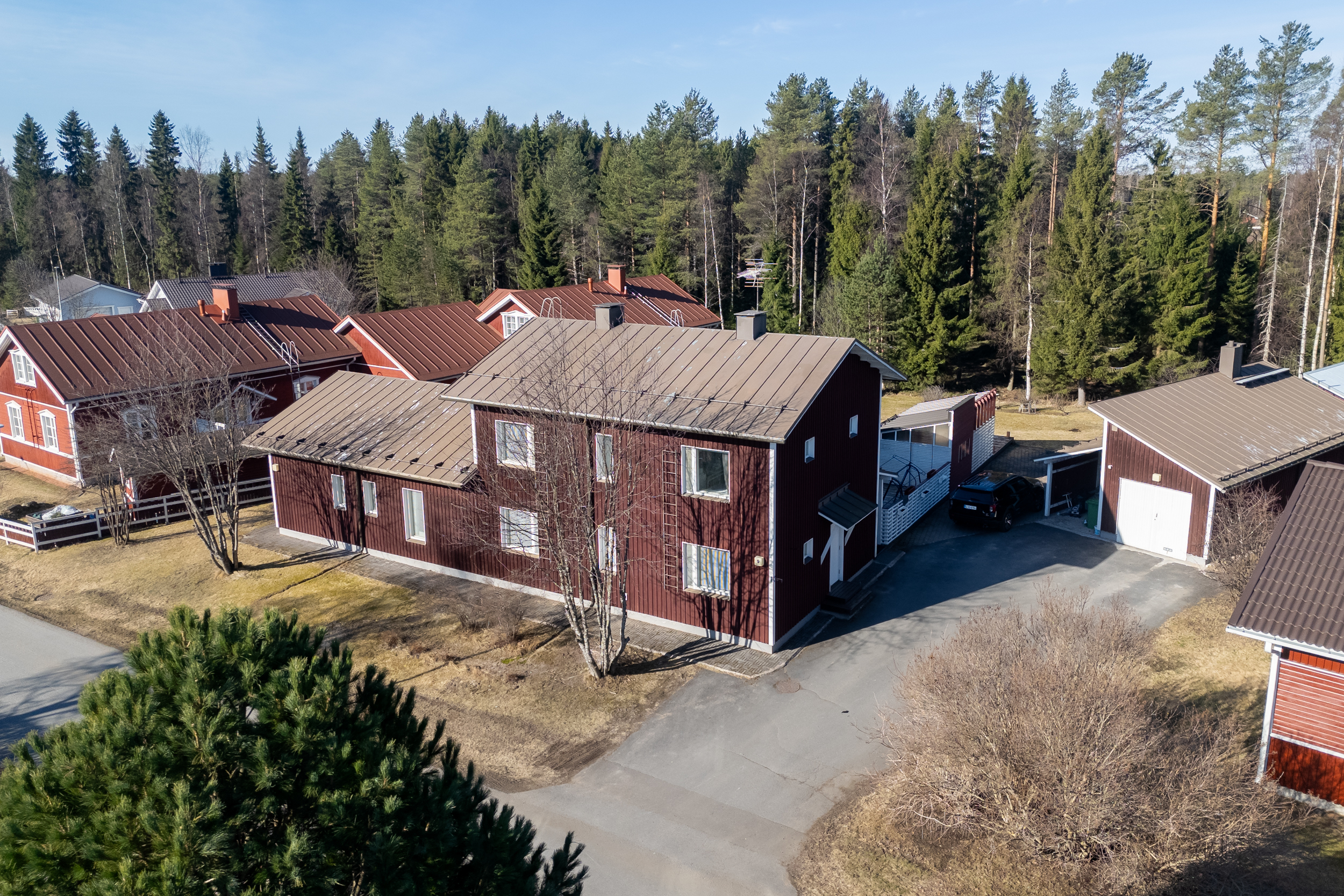 Karviaistie 9, Herukkakangas, Oulu