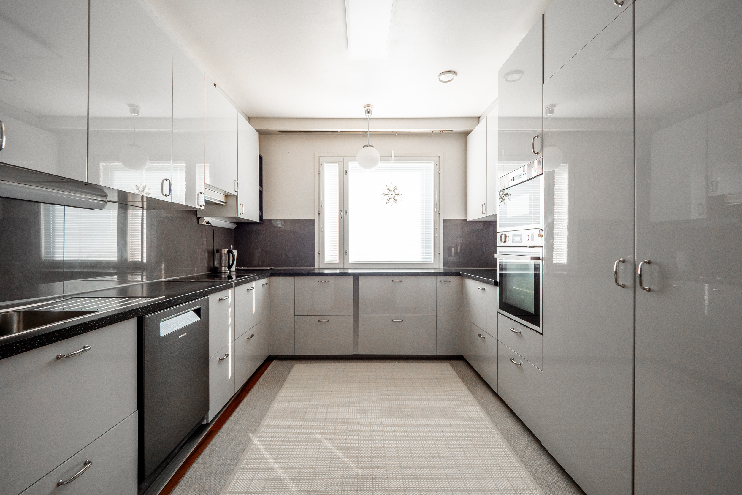 Karviaistie 9, Herukkakangas, Oulu