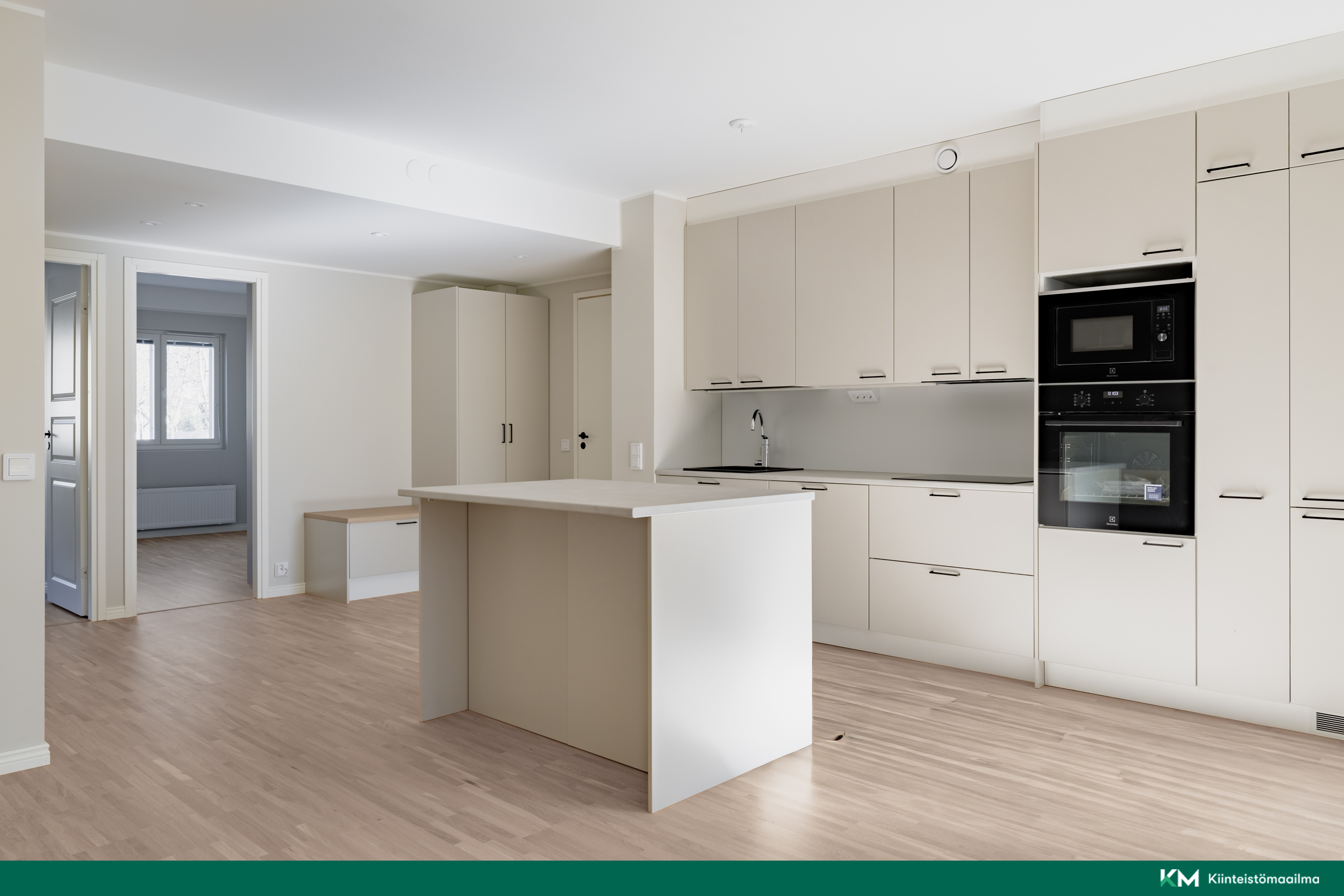 Kurkimäentie 4 , Helsinki