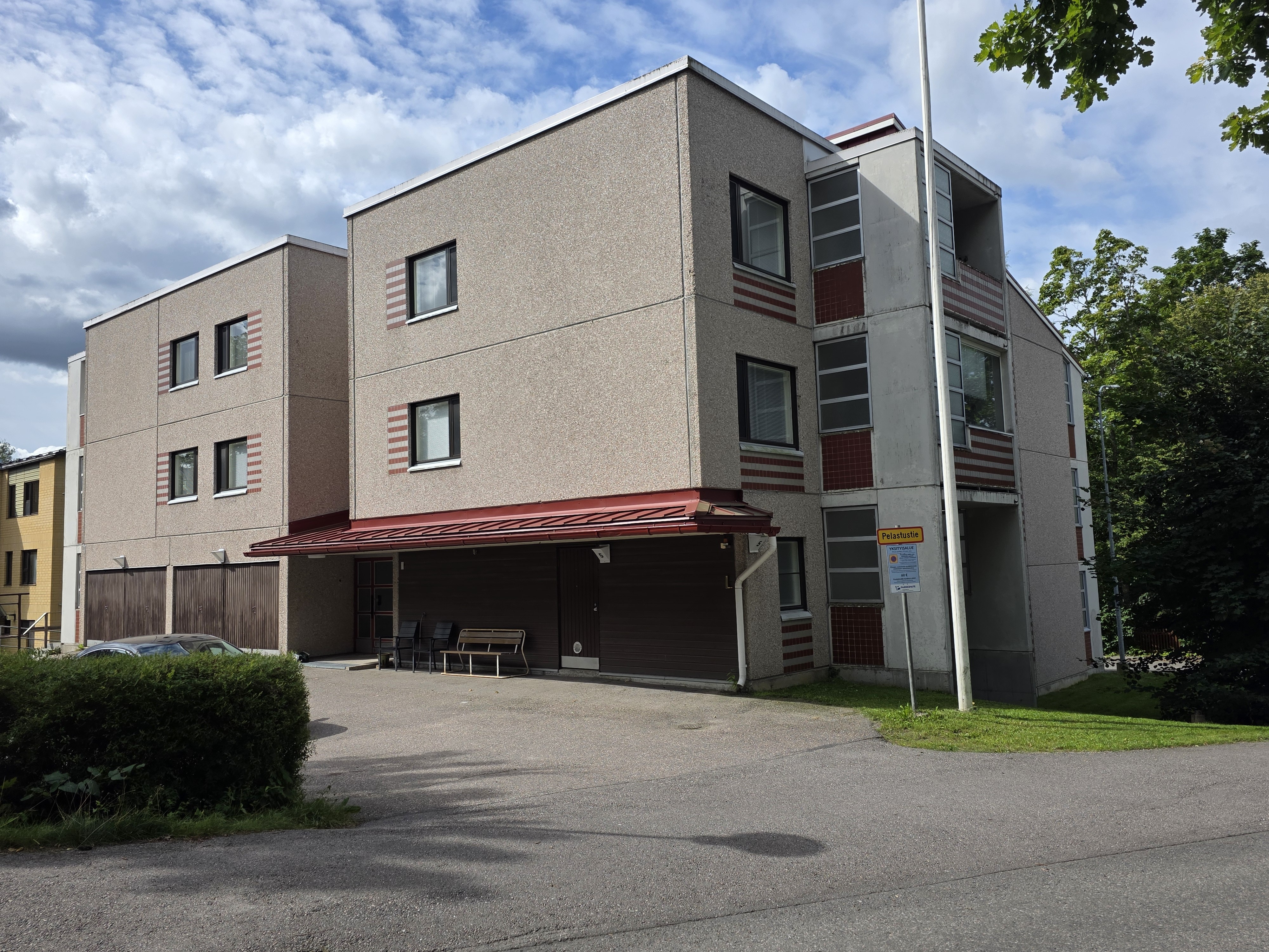 Tehtaankatu 5, Keskusta, Lohja