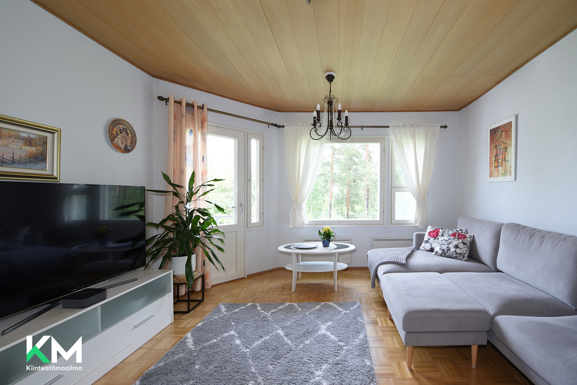 Suntiontie 11, Nastolan keskusta, Lahti