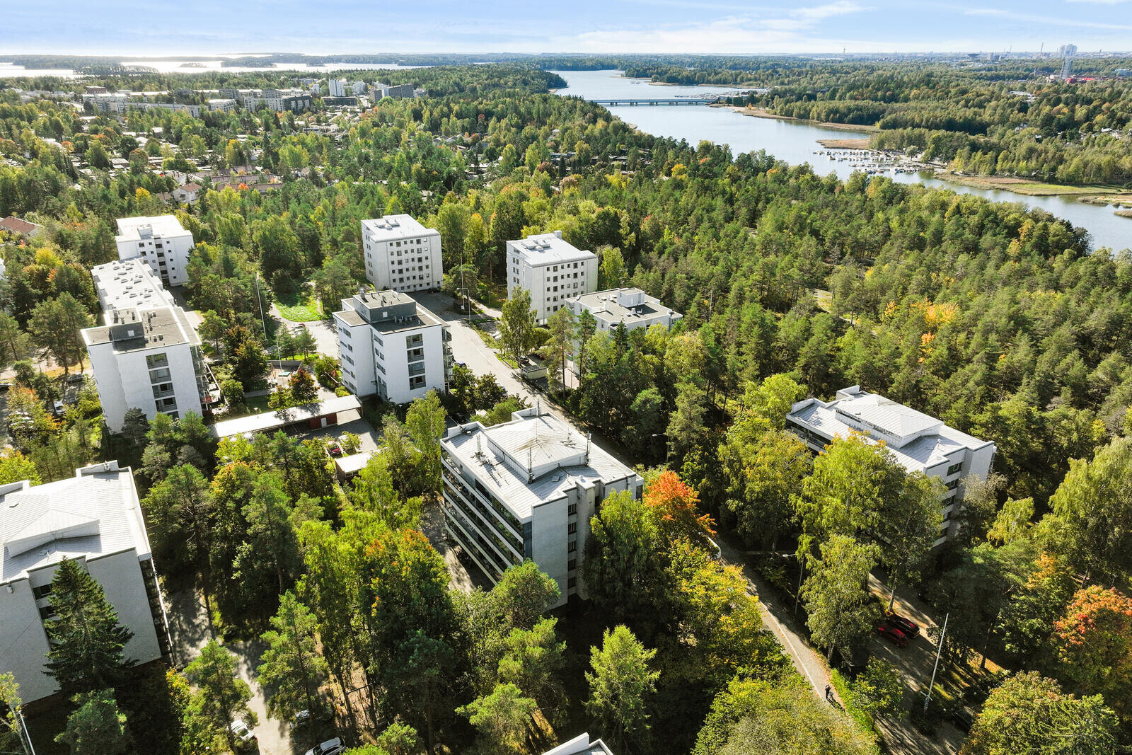 Merikorttikuja 2, Helsinki