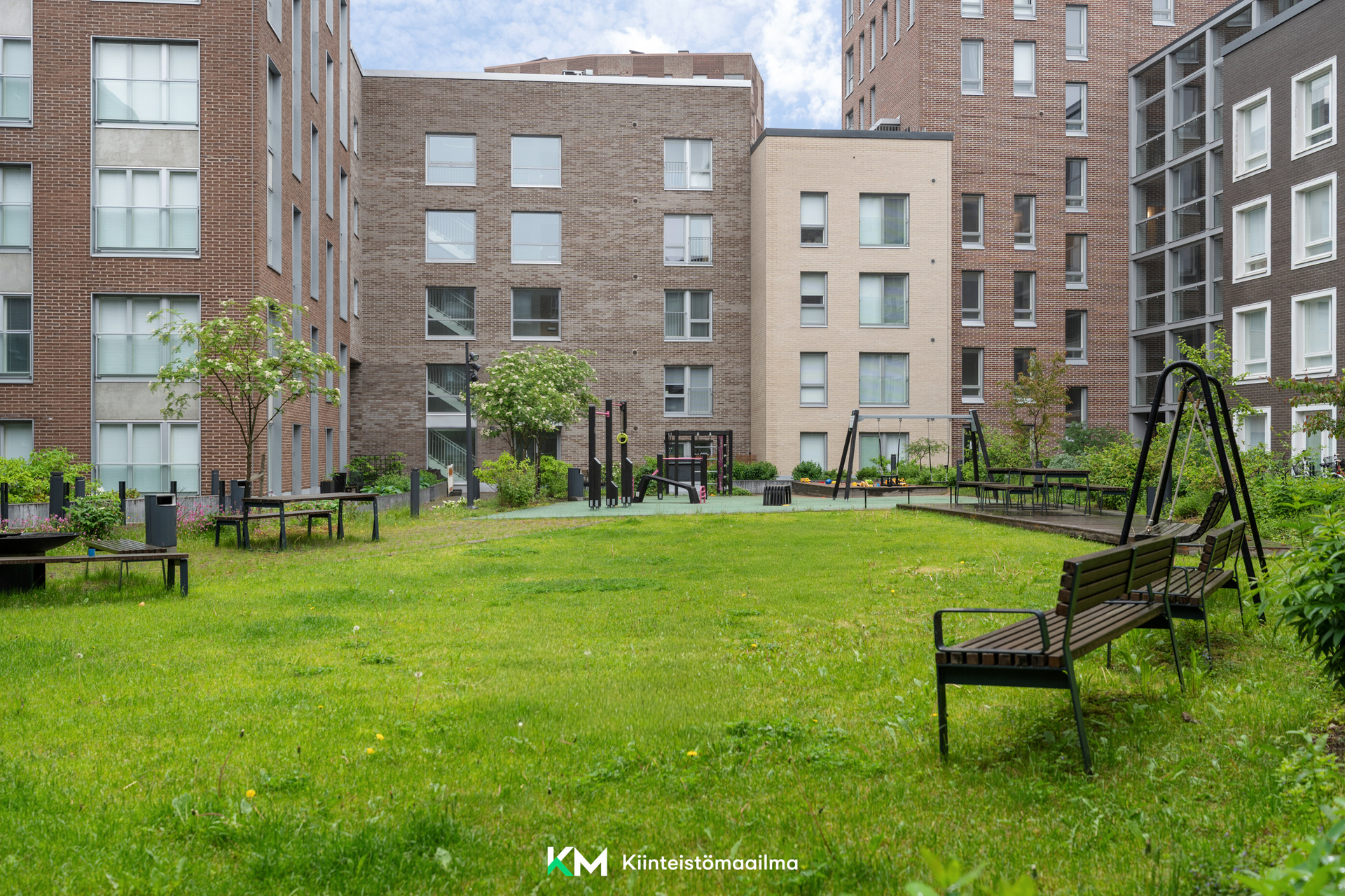 Aallonhalkoja 5, Sompasaari, Helsinki