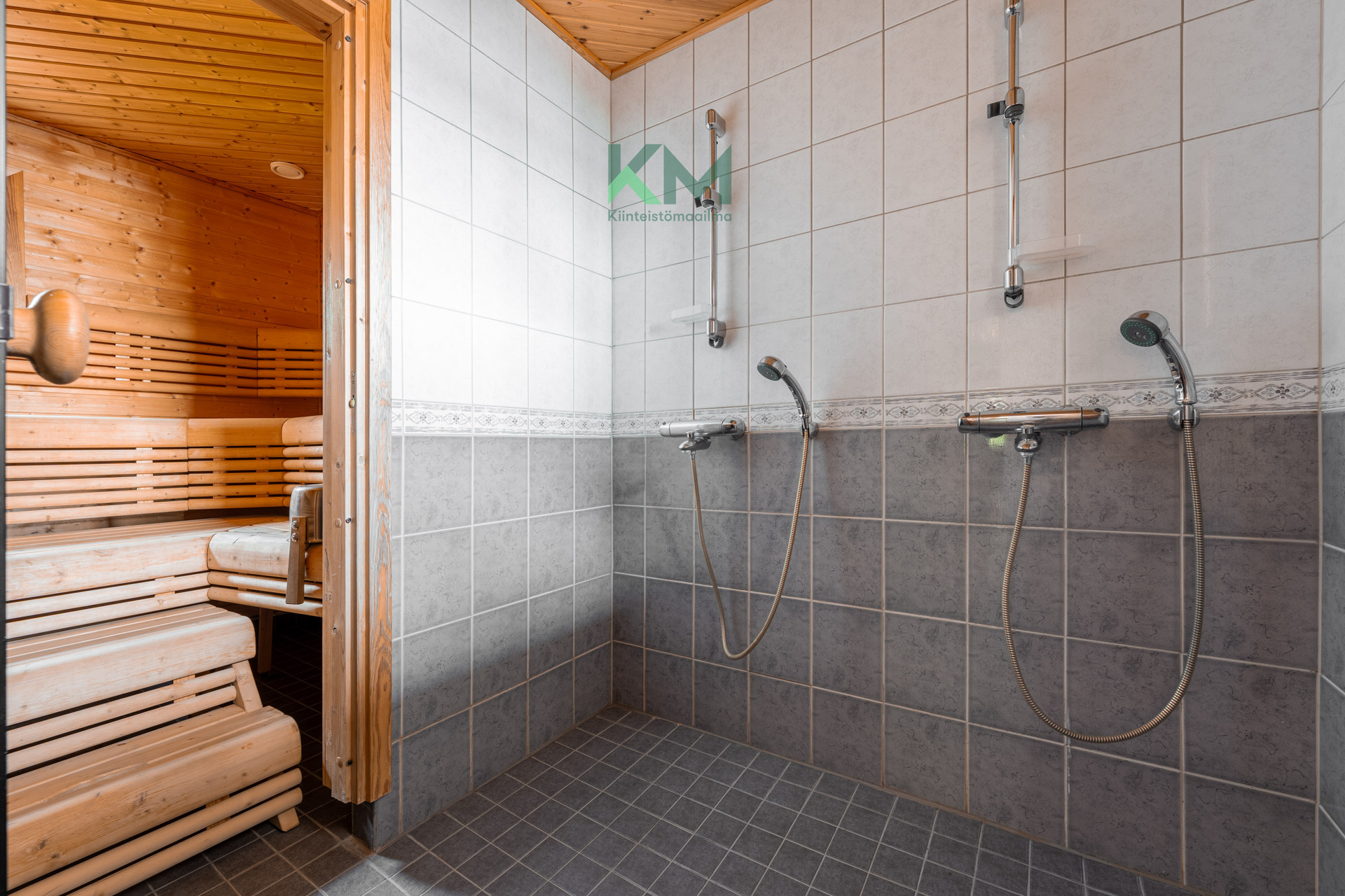 Valkamalahdentie 8, Tahkovuori, Kuopio