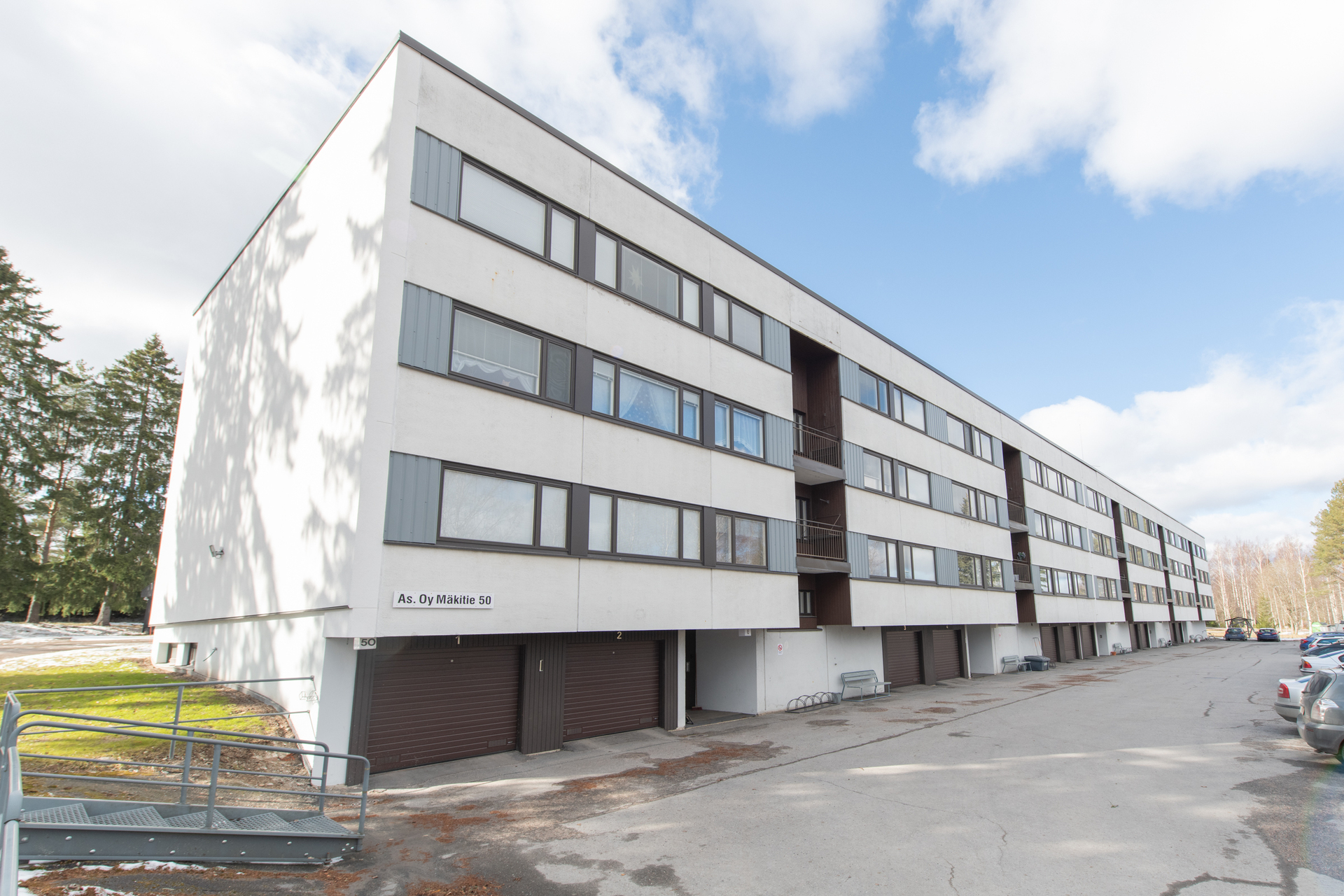 Mäkitie 50, Kurikka