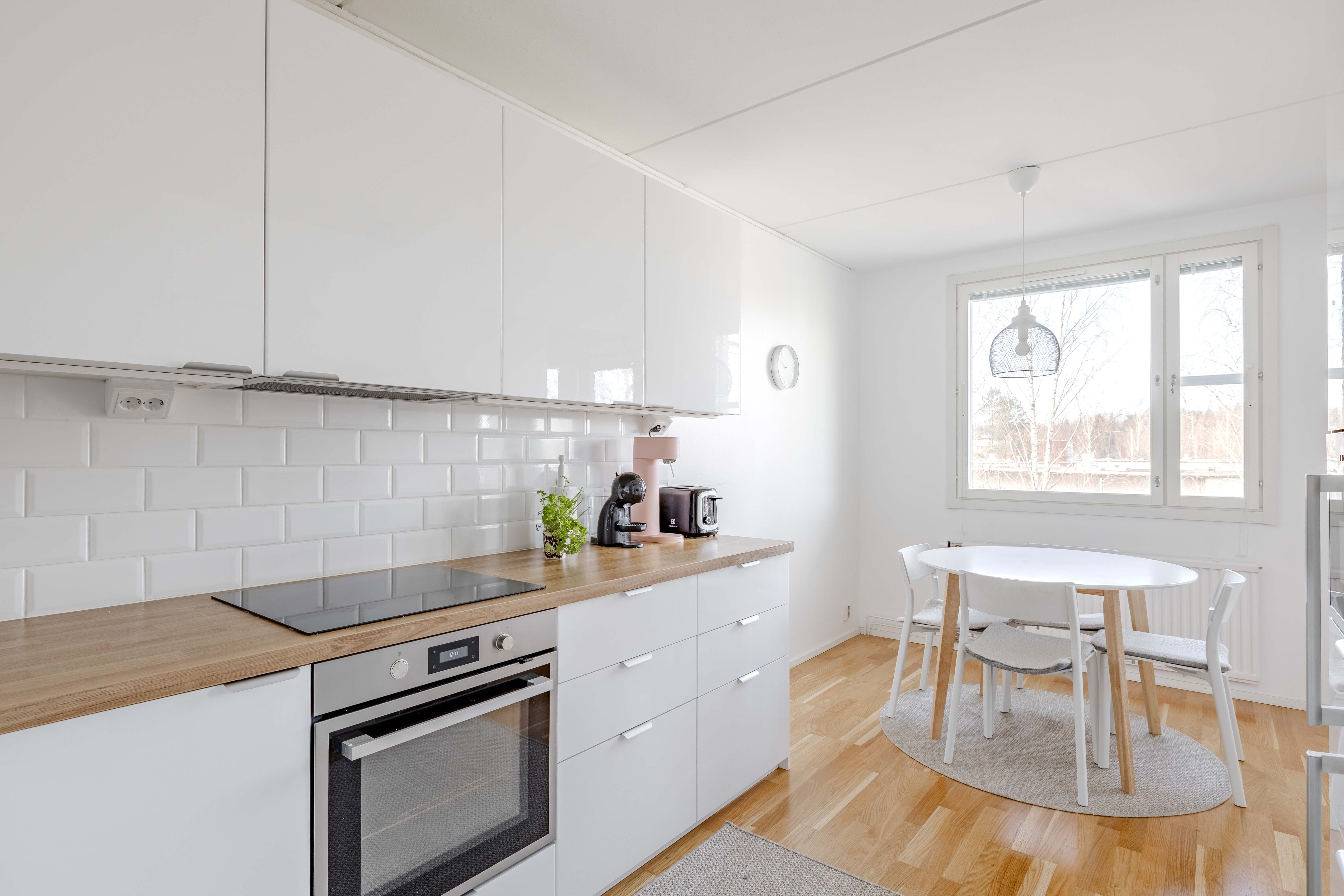 Vaakamestarinpolku 4, Helsinki