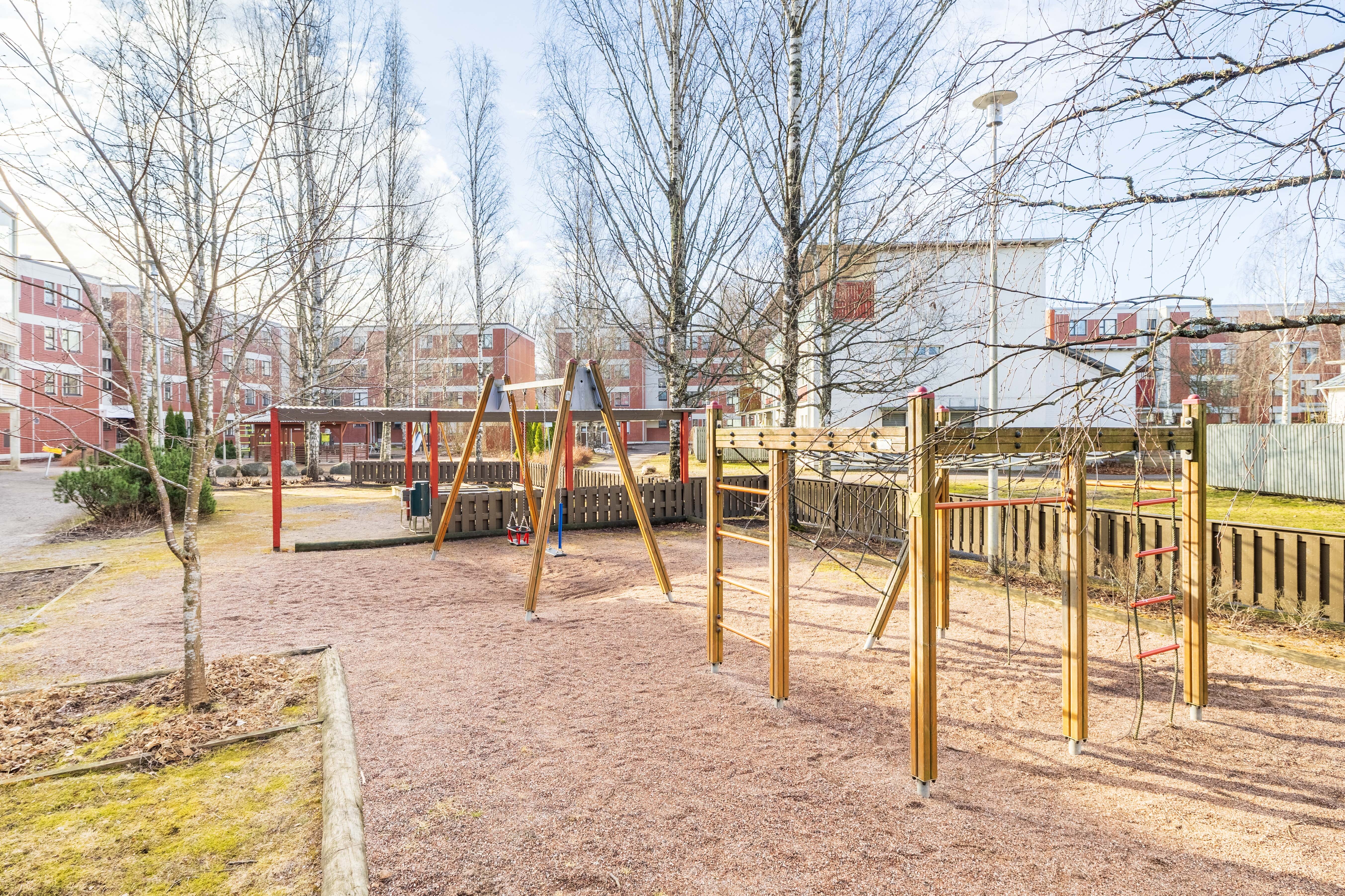 Vaakamestarinpolku 4, Helsinki